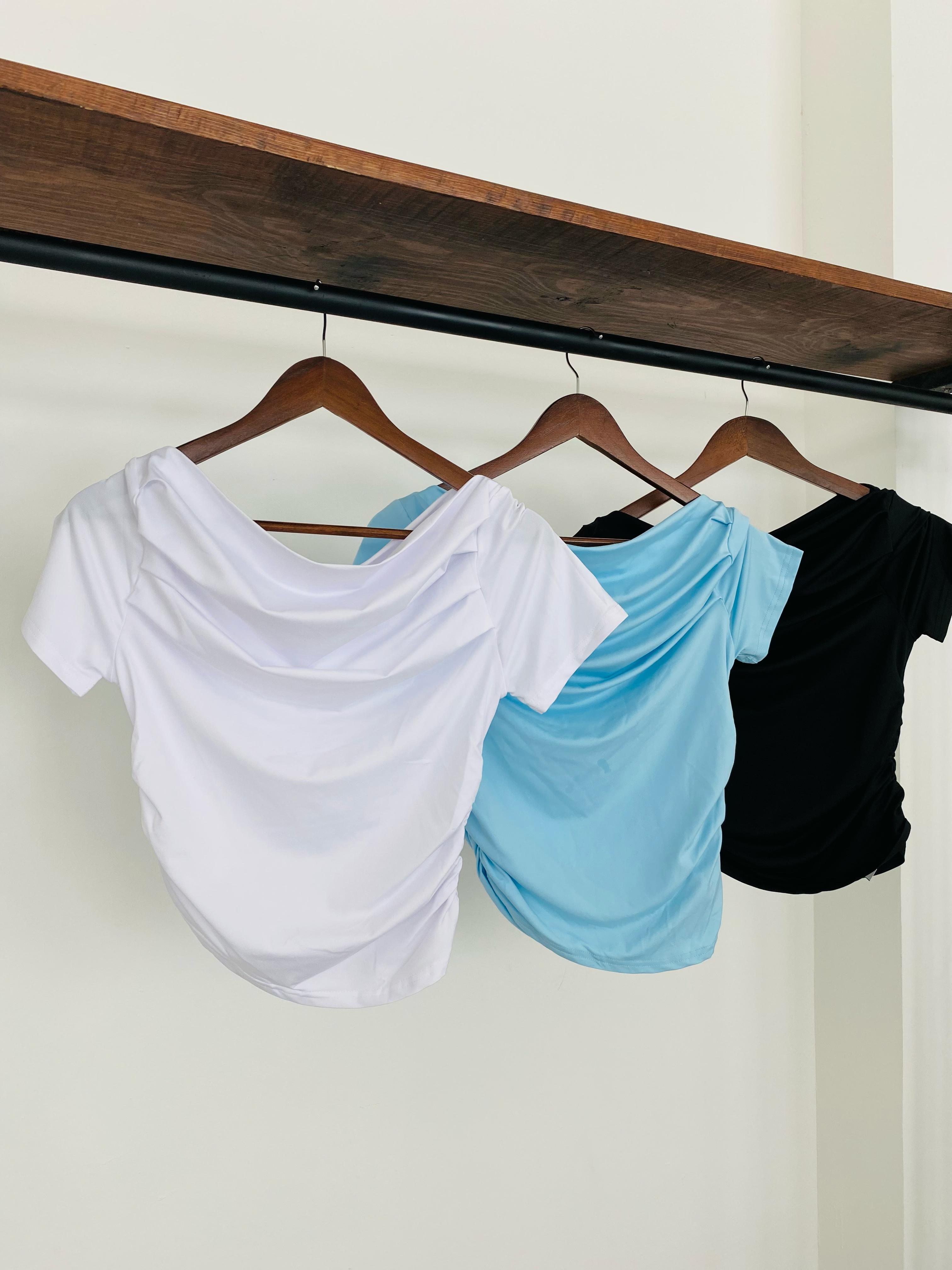 Blusas con pliegue