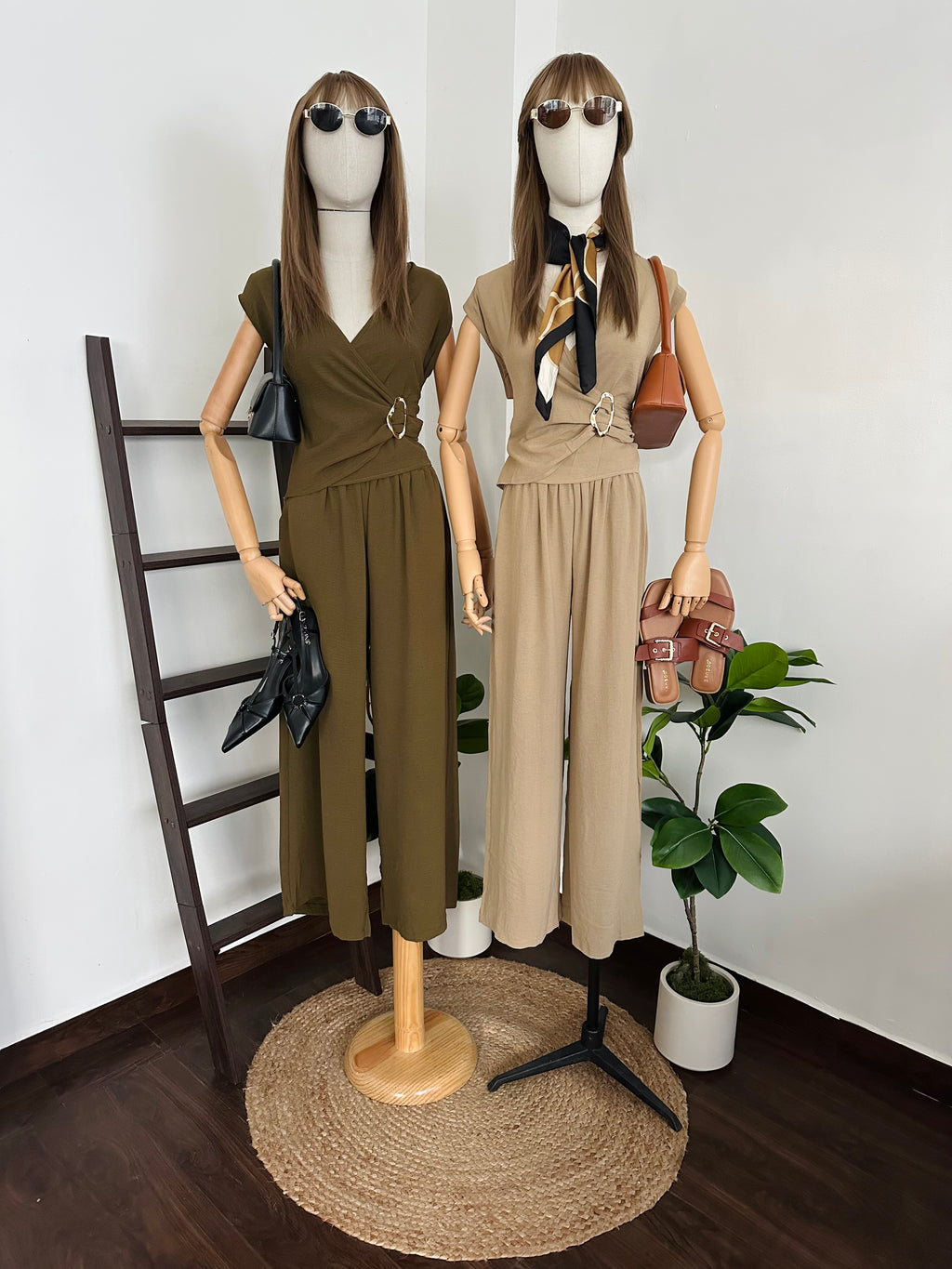 Conjunto c/ broche