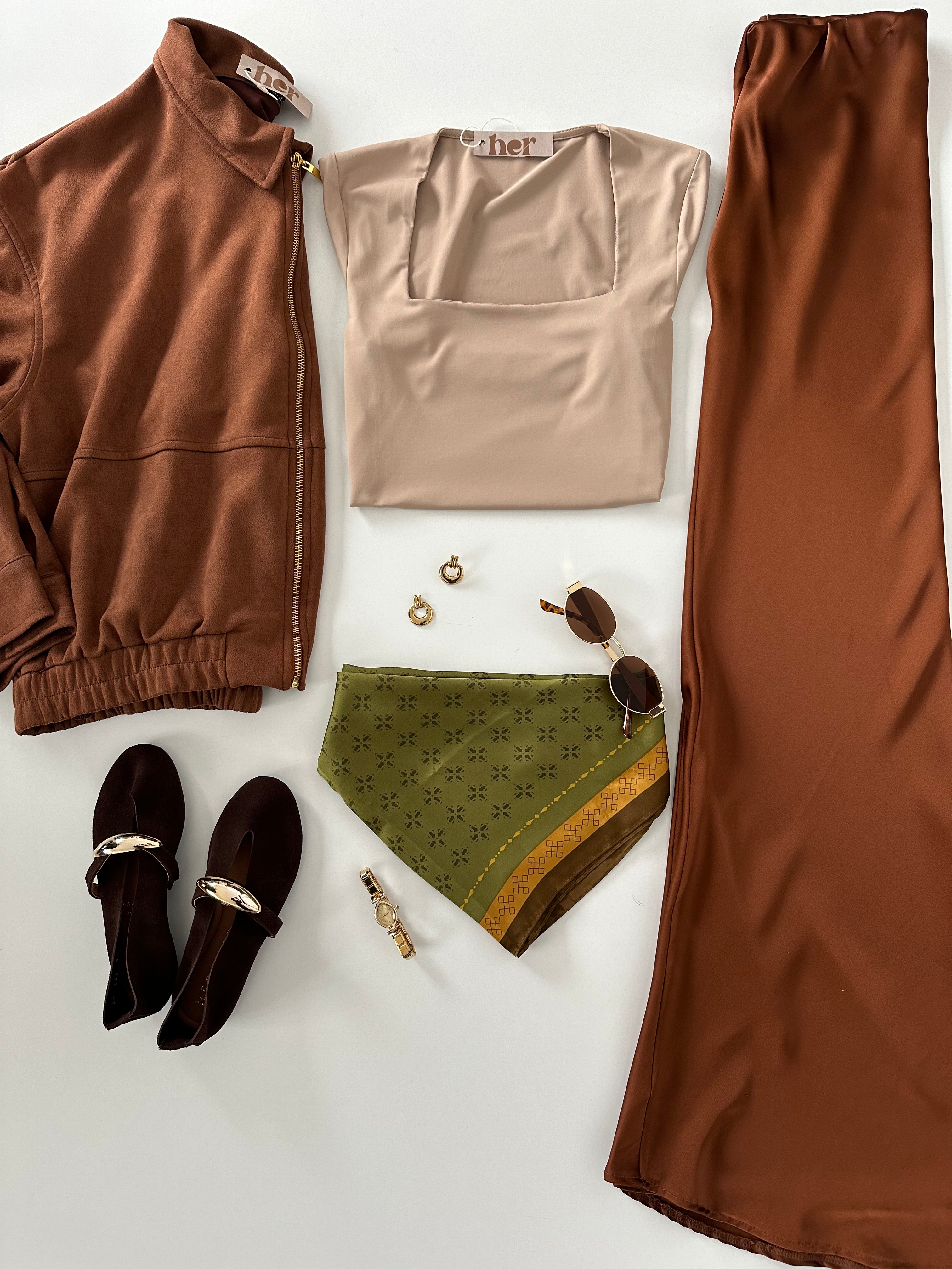 Blusa básica cuadrada