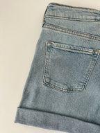 Short wide leg