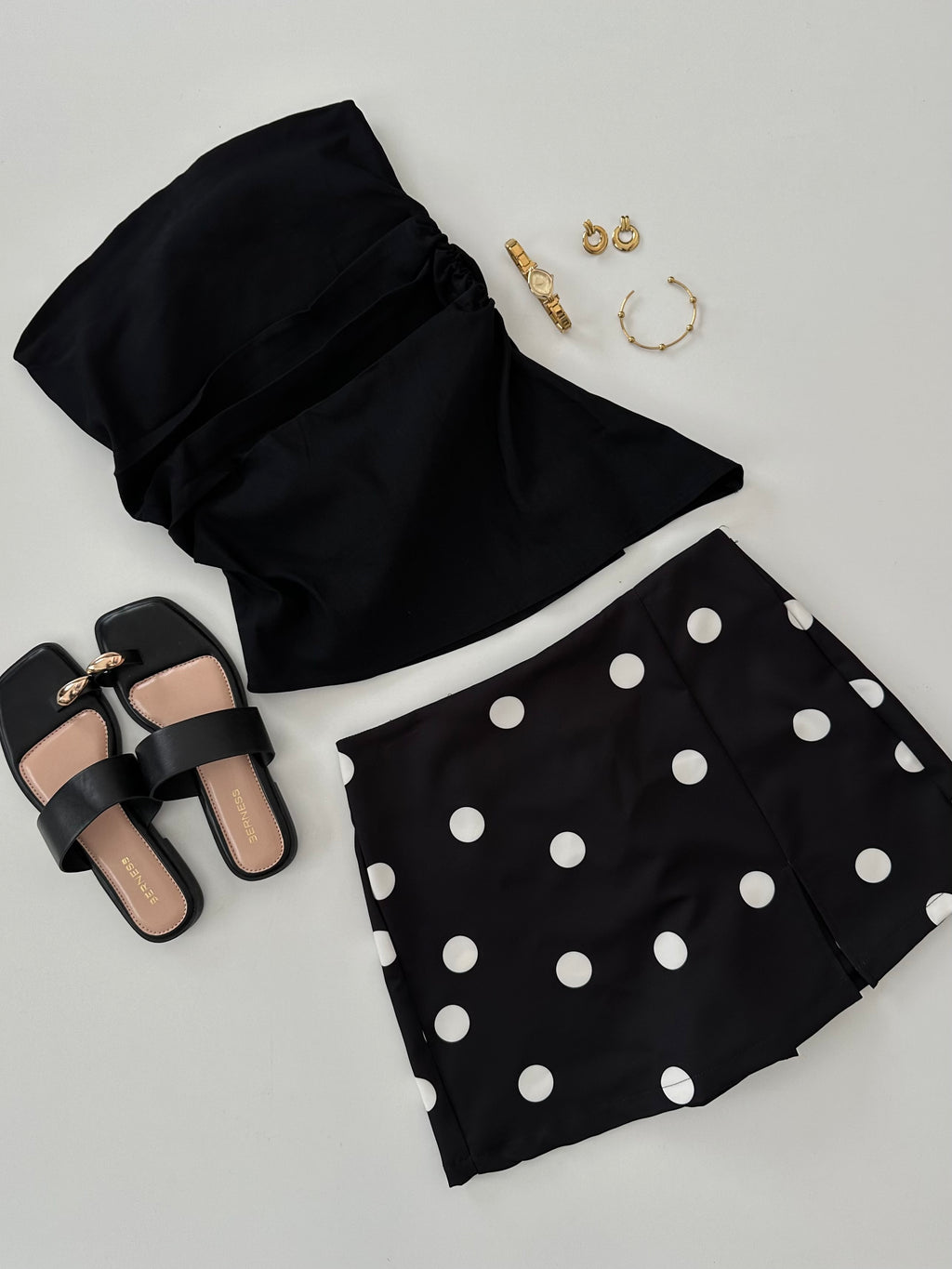 Falda short polka dots