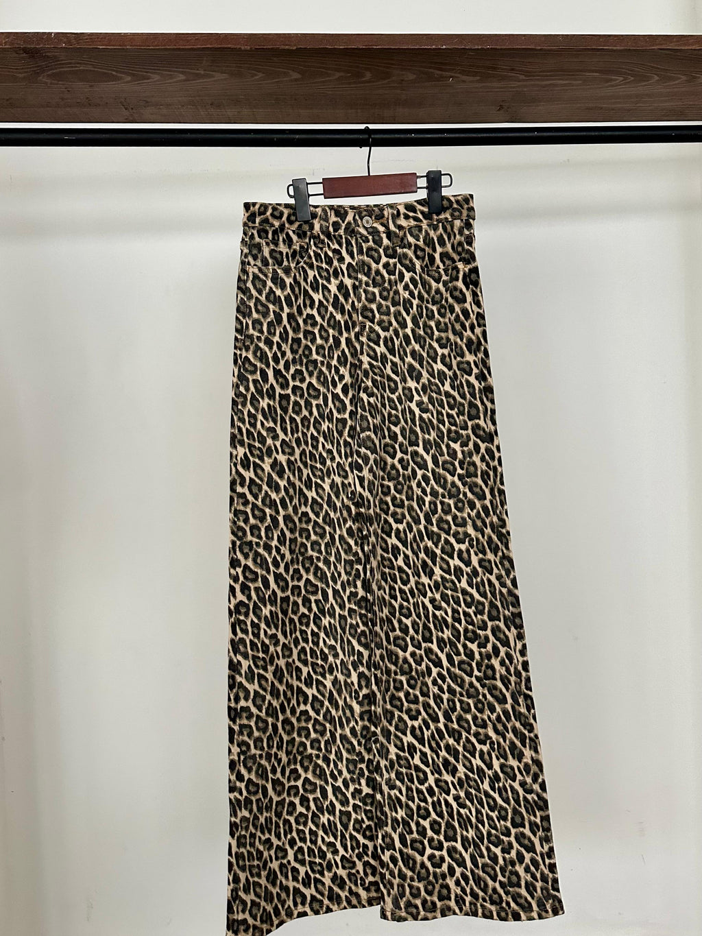 Pantalón animal print