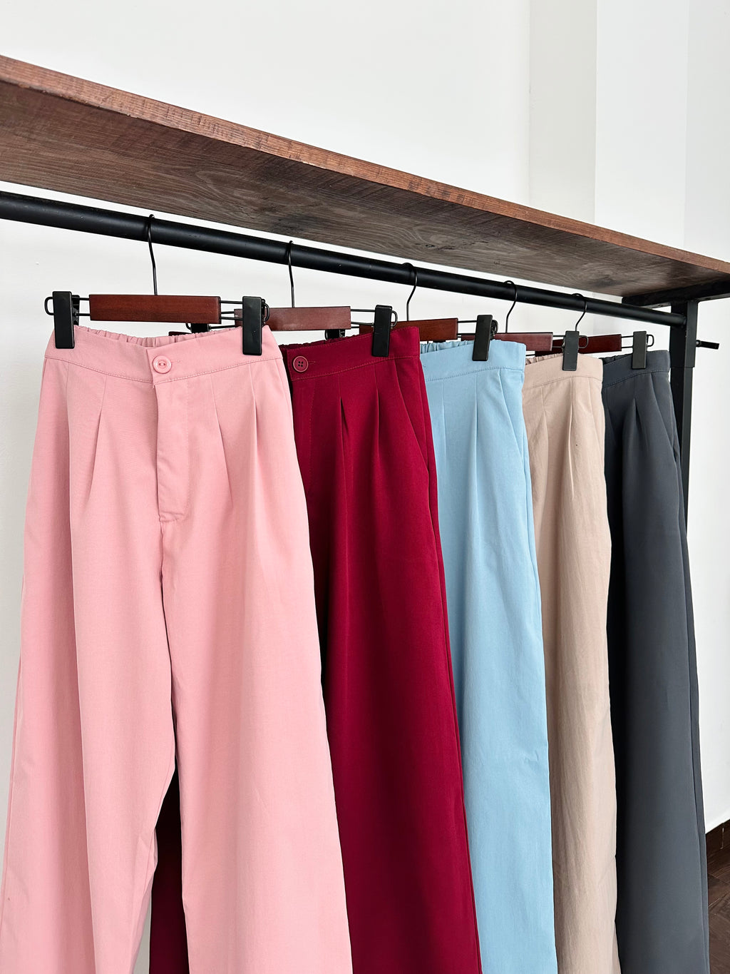 Pantalón con elástico
