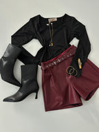 Short vinipiel c/cinto