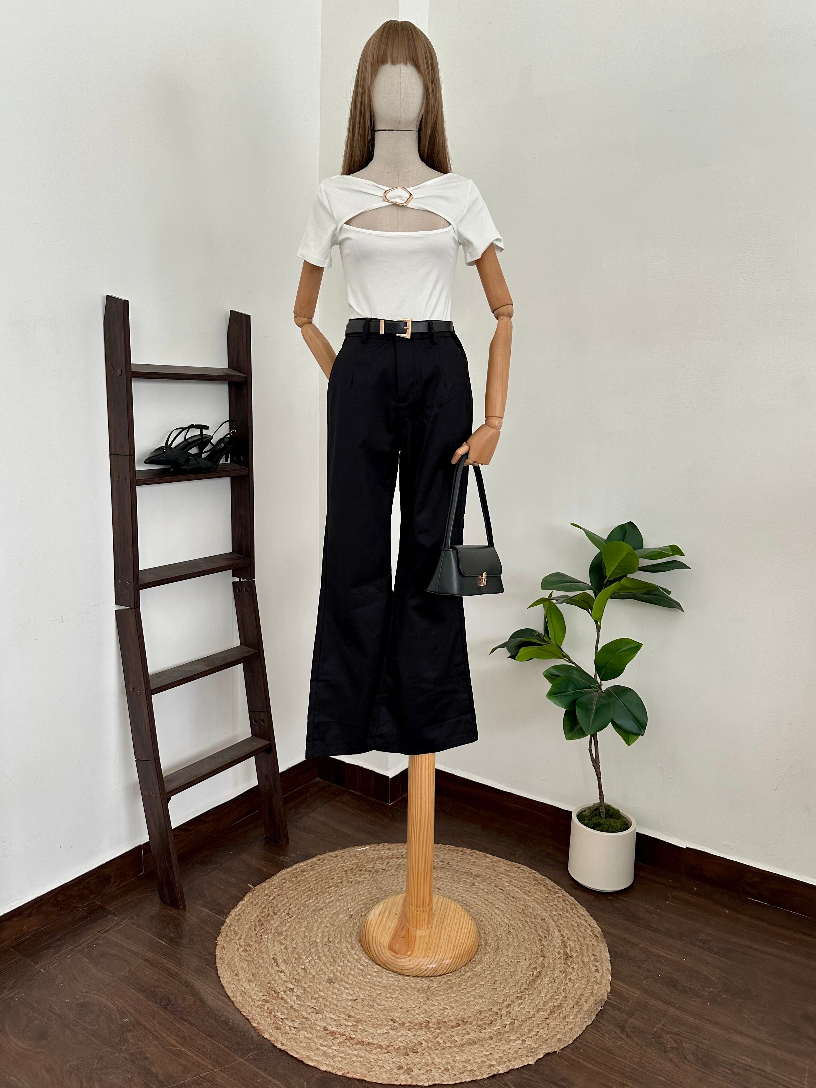 Pantalón con cinto