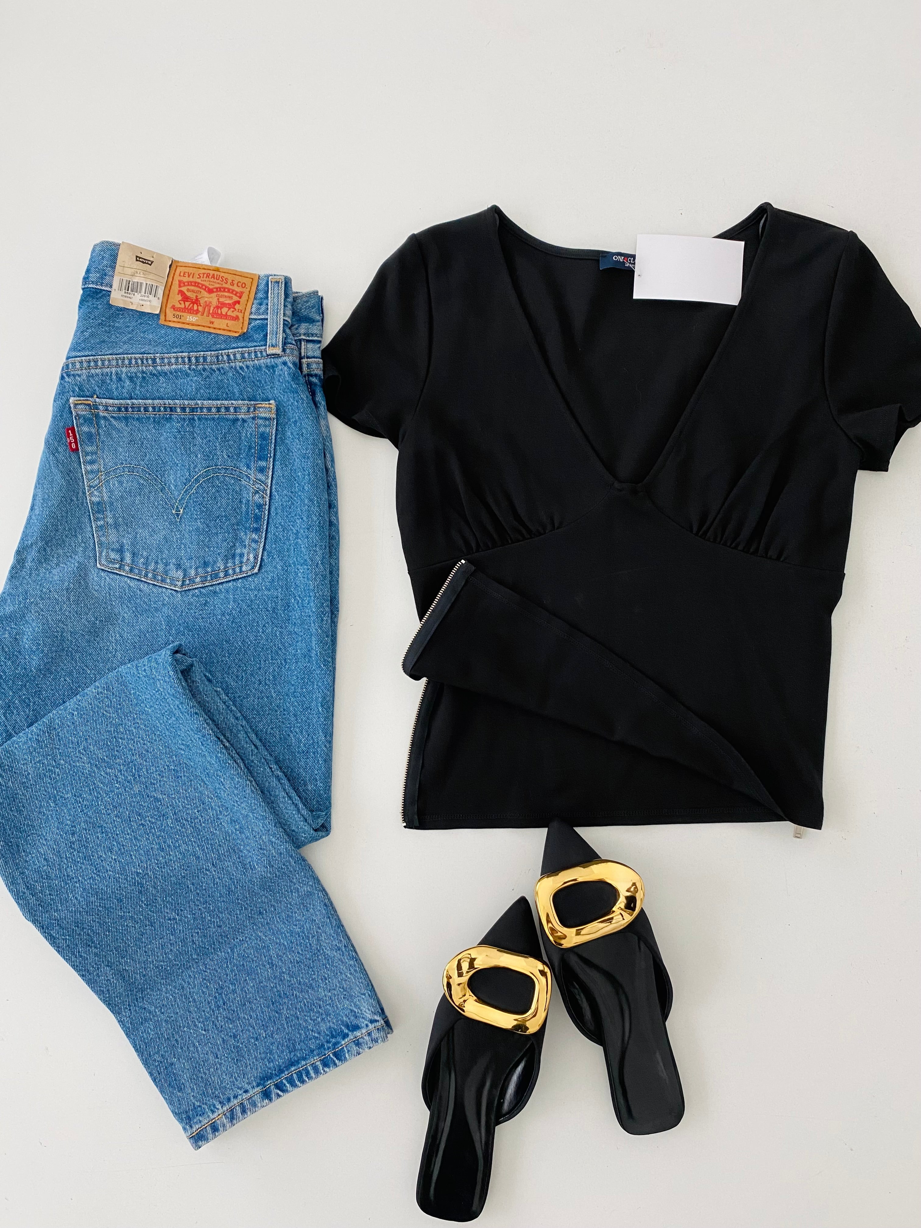 Blusa con cierre lateral