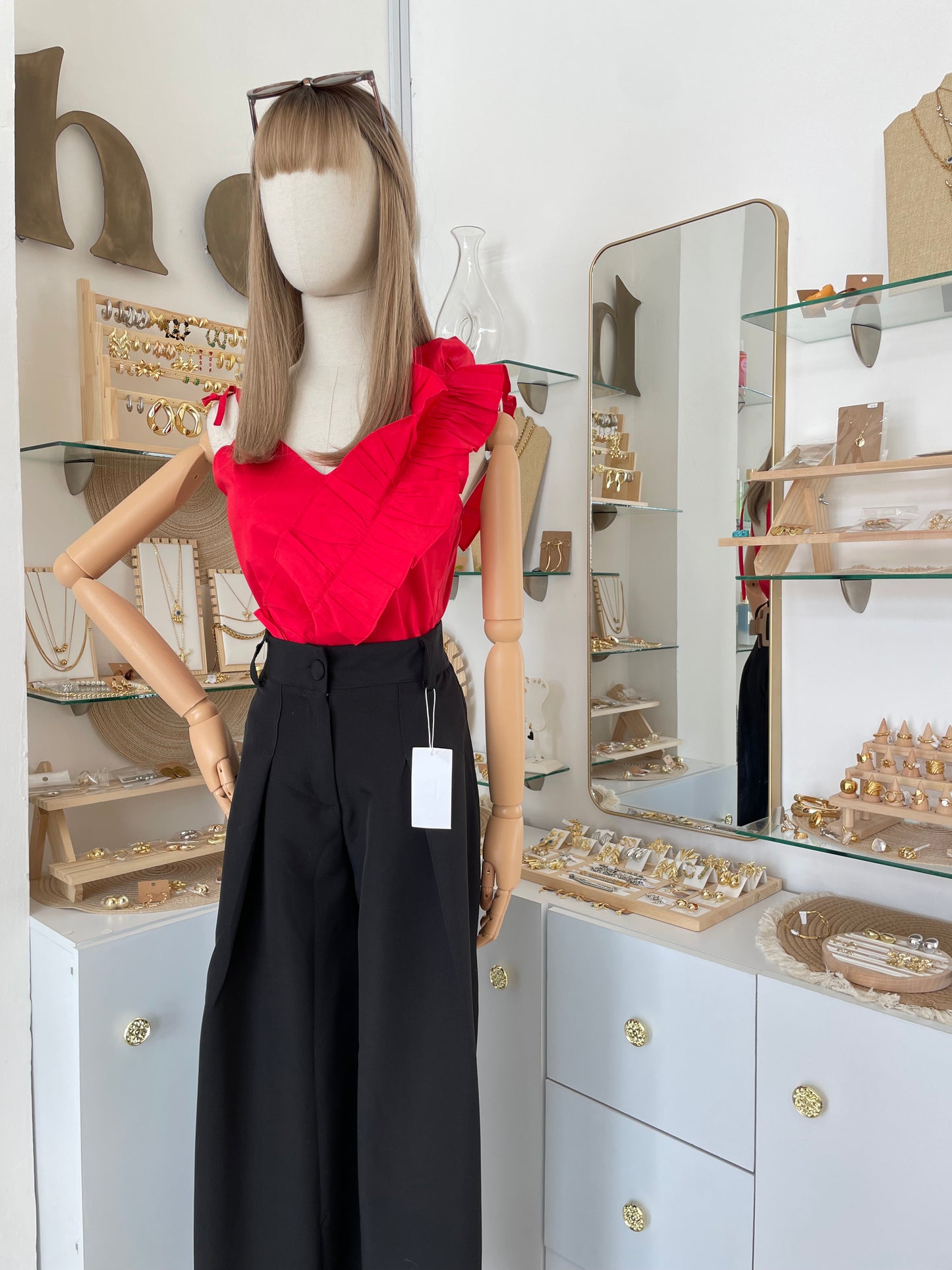 Blusa roja floral