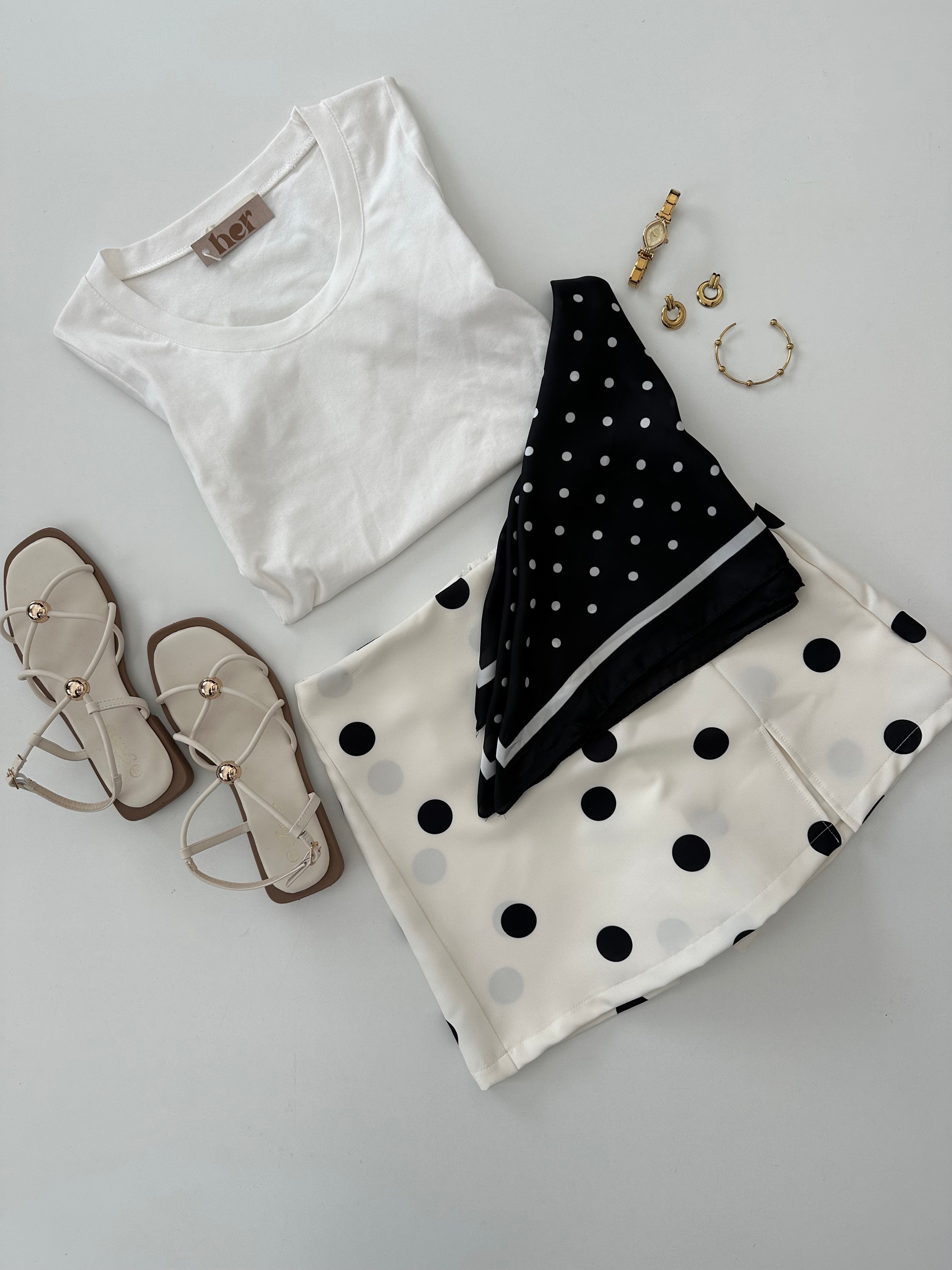 Falda short polka dots