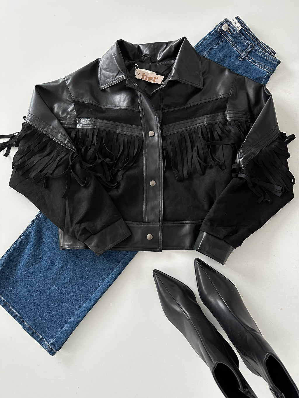 Chamarra de piel c/flecos