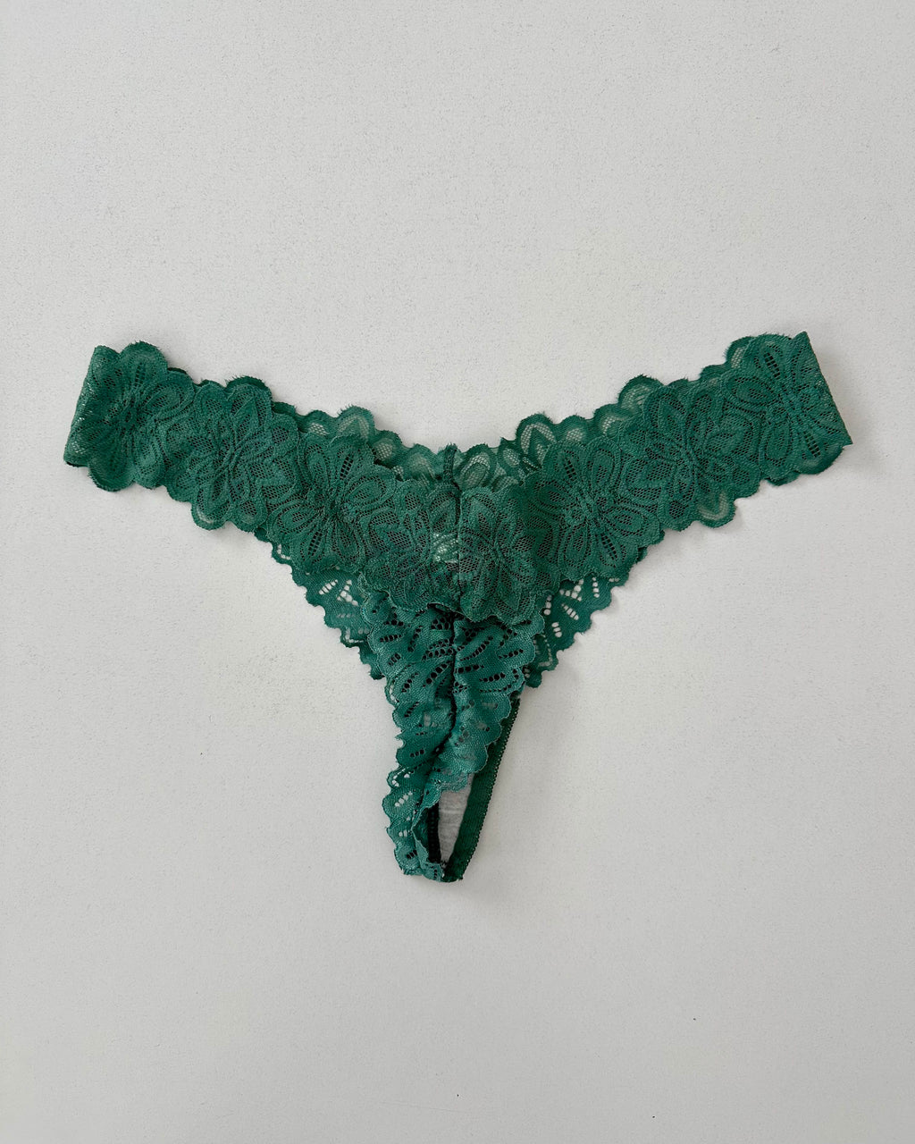 Tanga de encaje