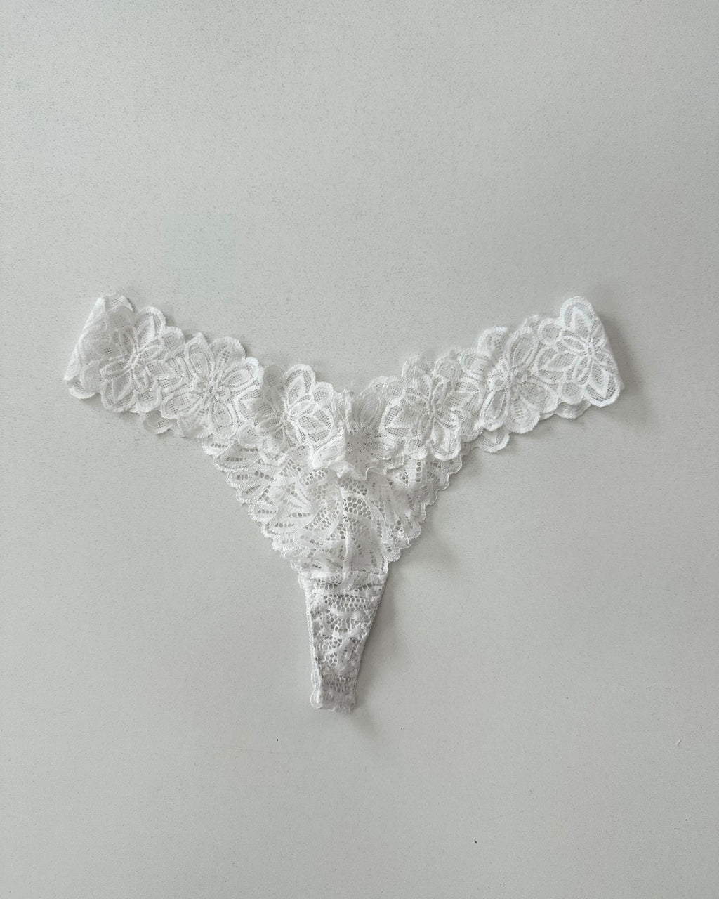 Tanga de encaje