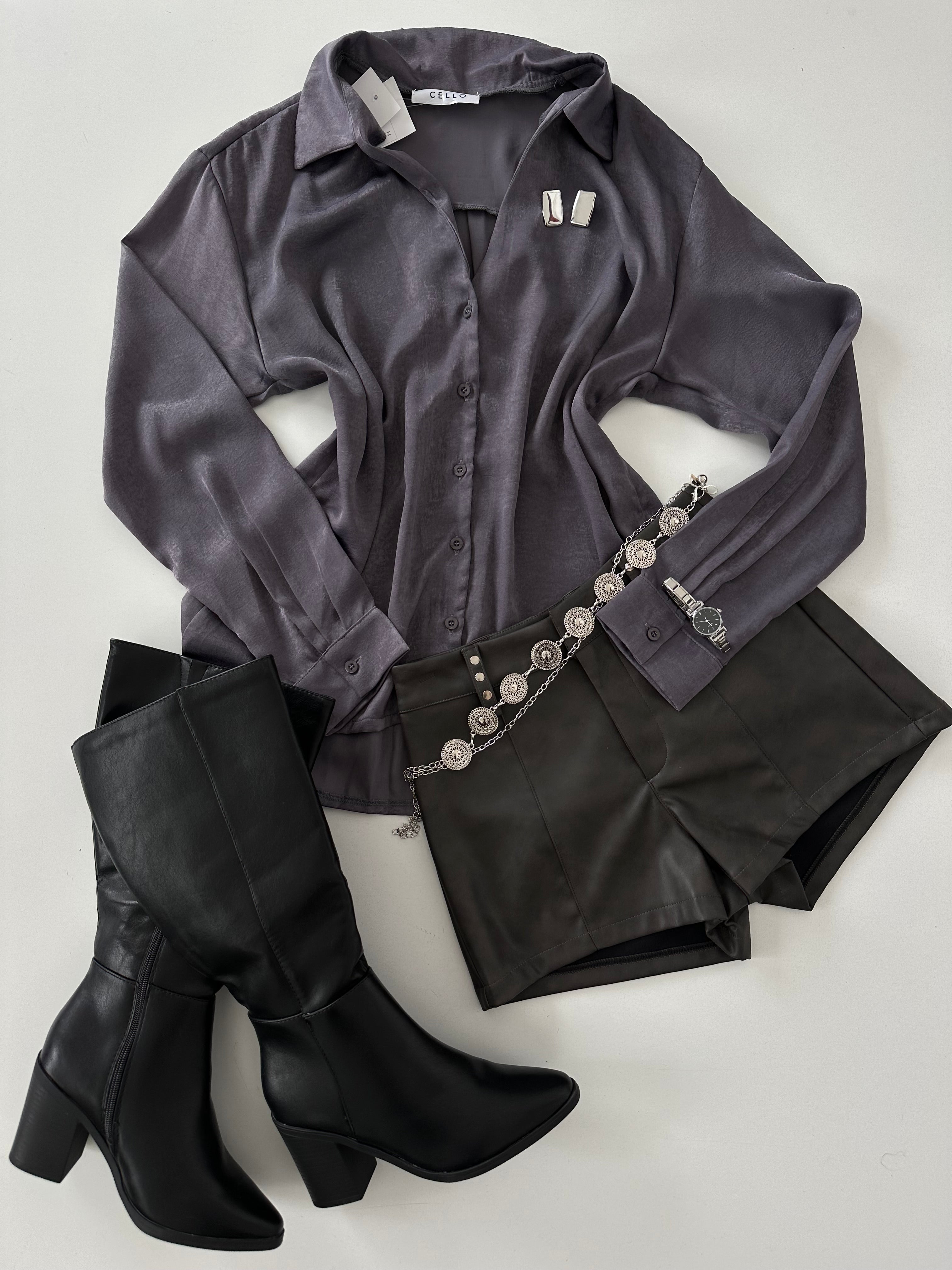 Short vinipiel c/estoperoles