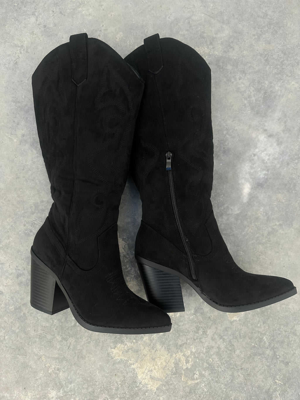 Bota vaquera gamuza