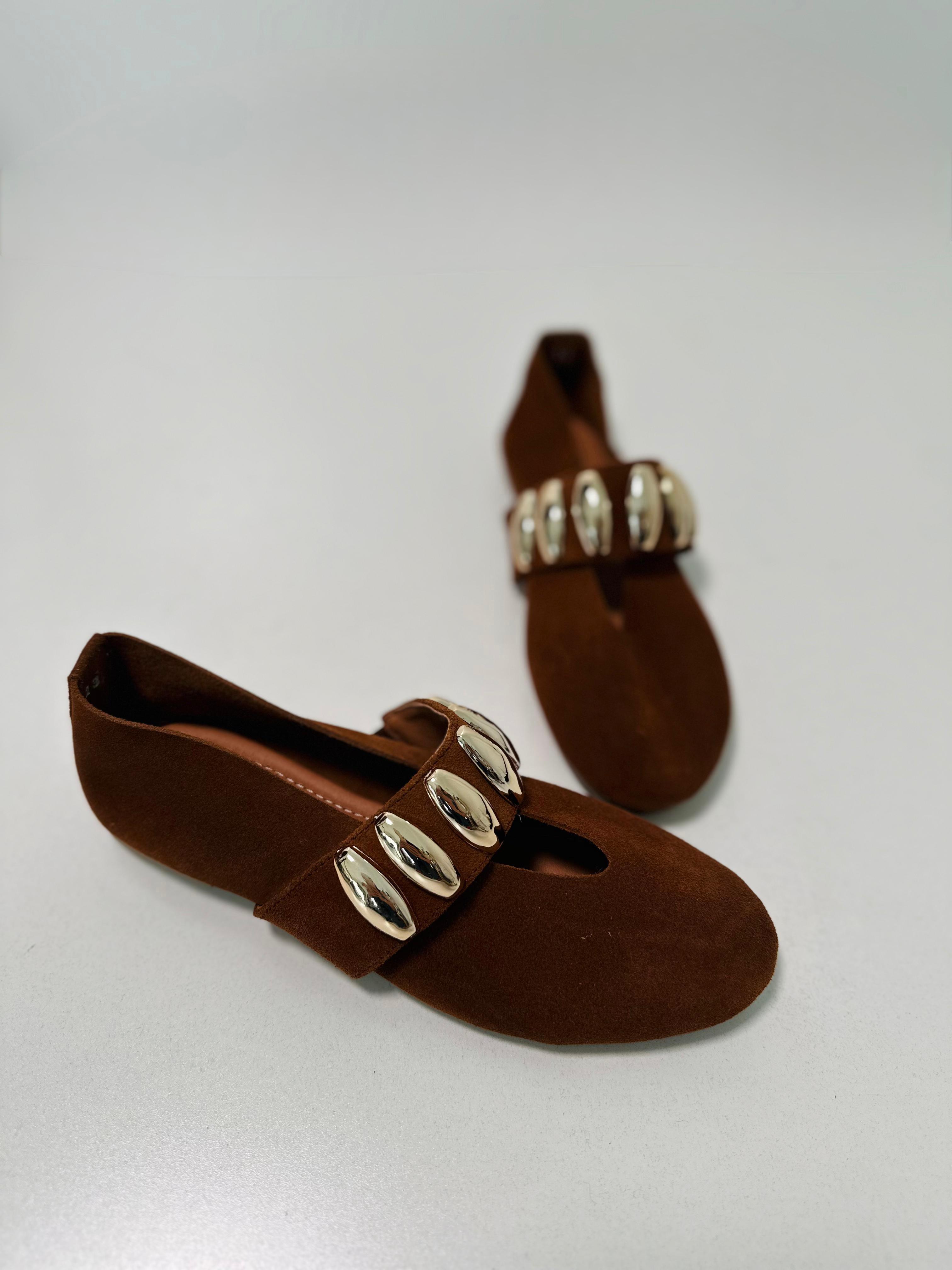 ÁUREA shoes