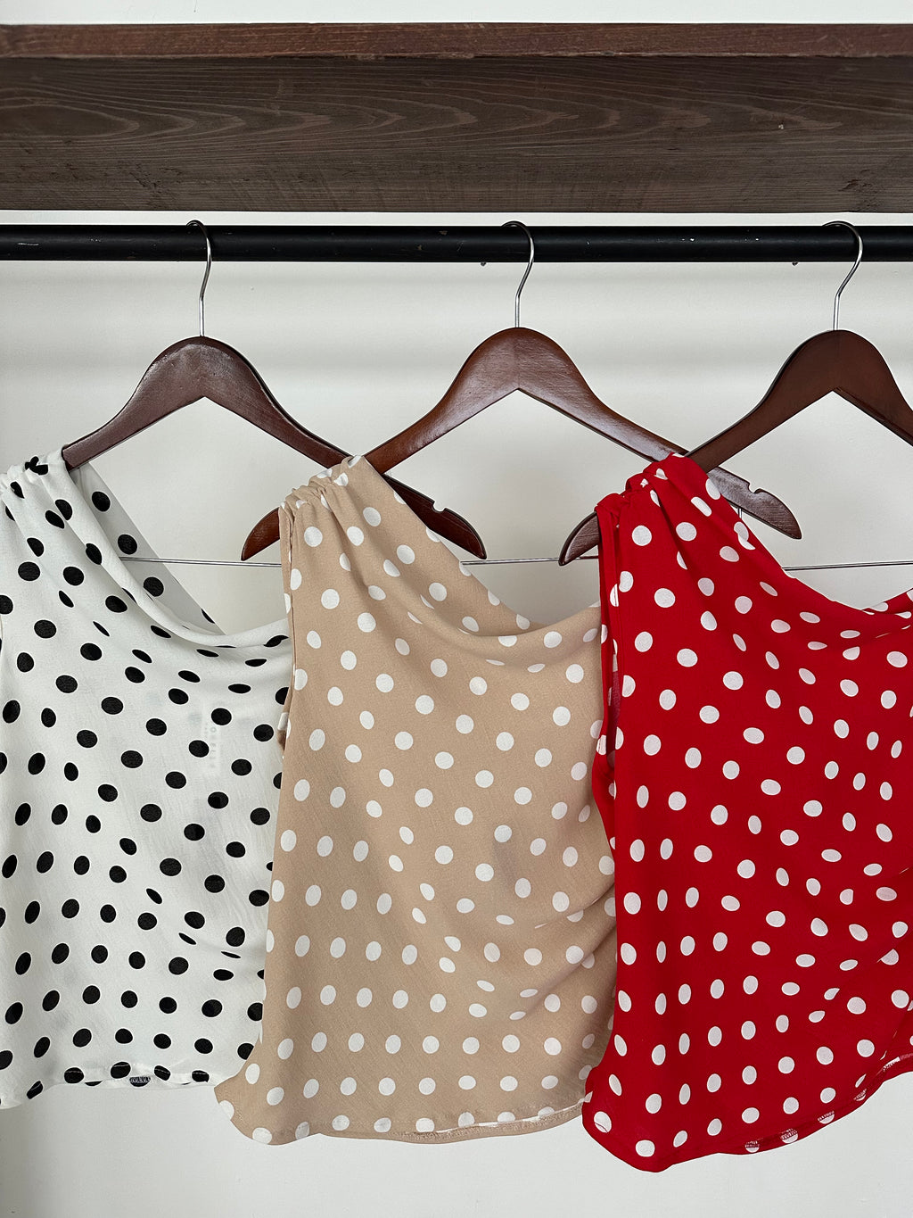Blusa one shoulder
