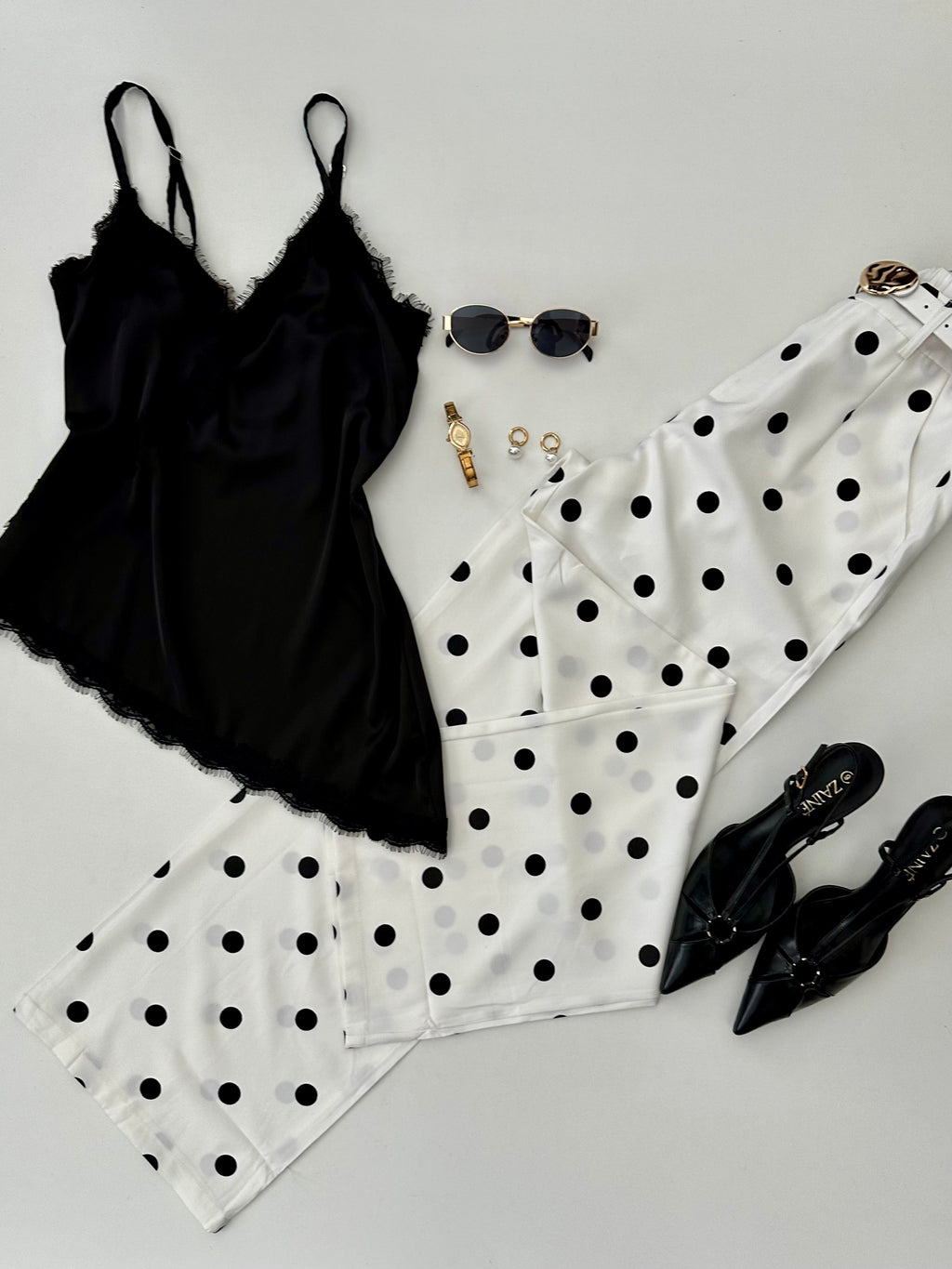 Blusa de tirantes con encaje