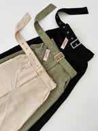 Pantalón con cinto desmontable