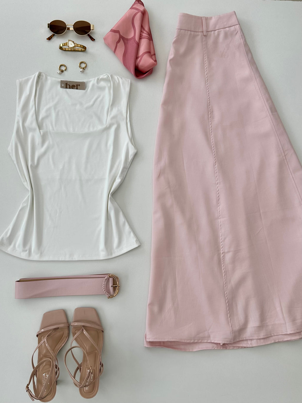 Blusa sin mangas cuello cuadrado