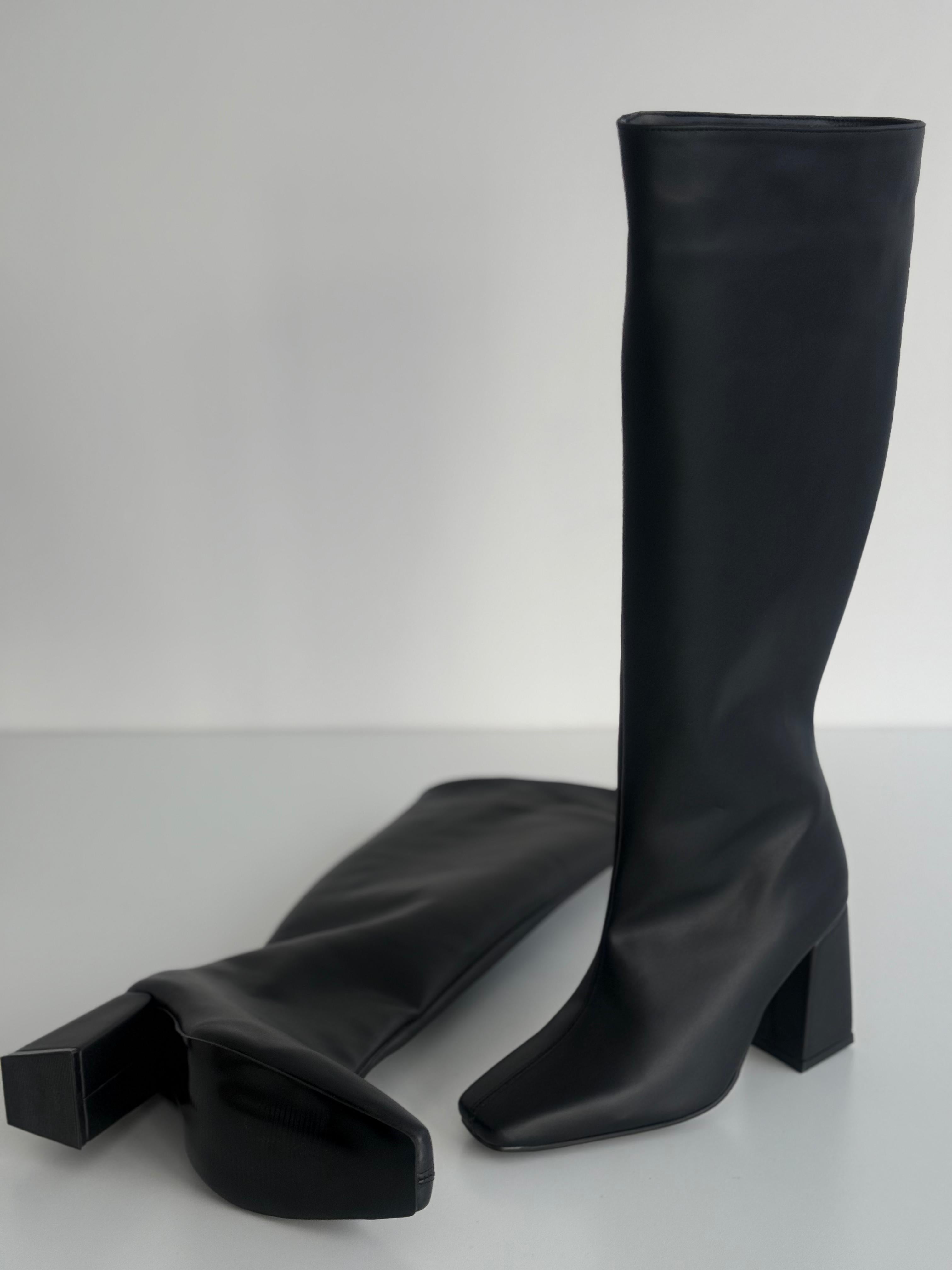 Bota larga punta cuadrada “HERSHOP”