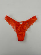 Tanga c/detalle dorado
