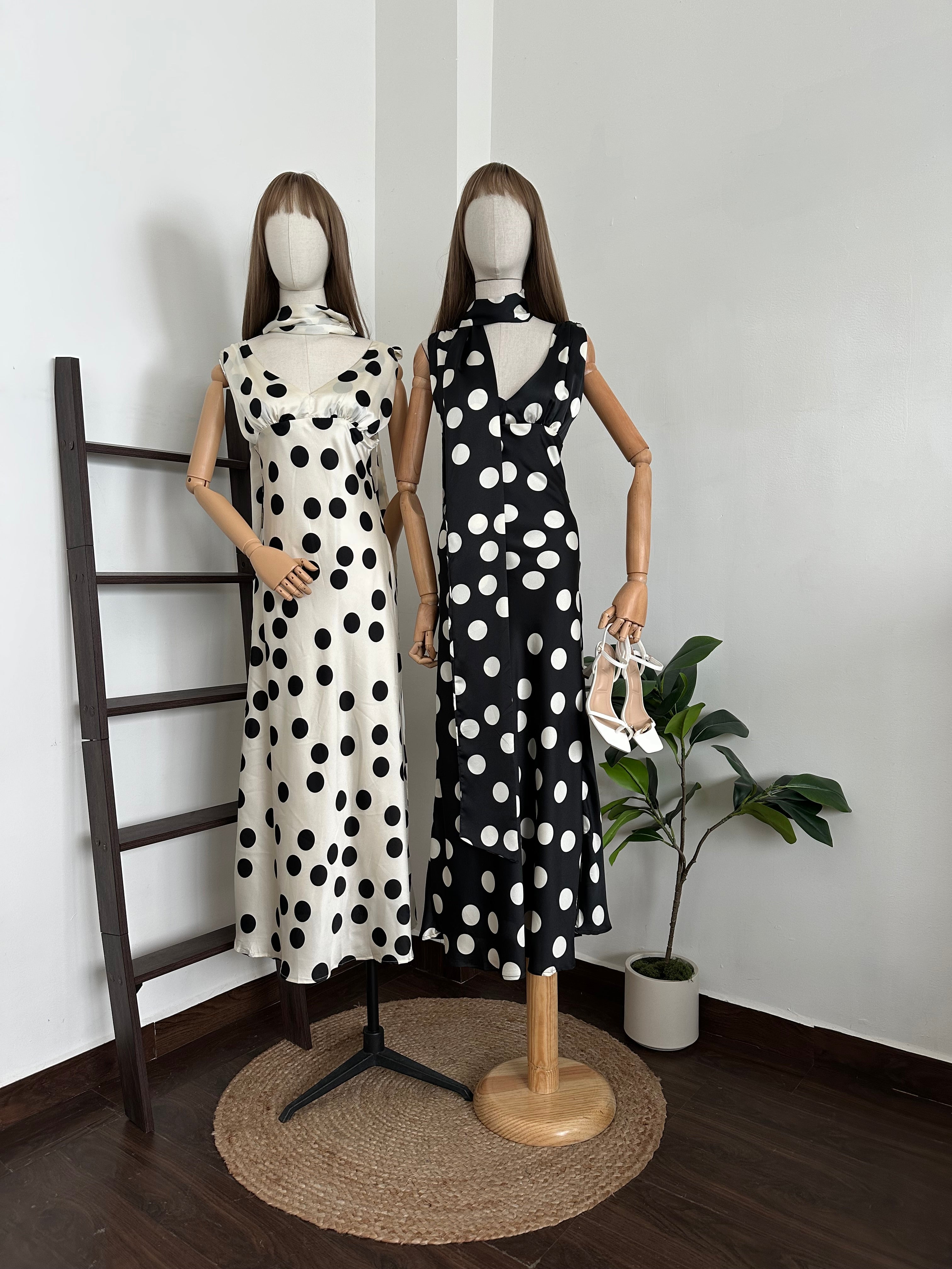 Vestido polka c/liston