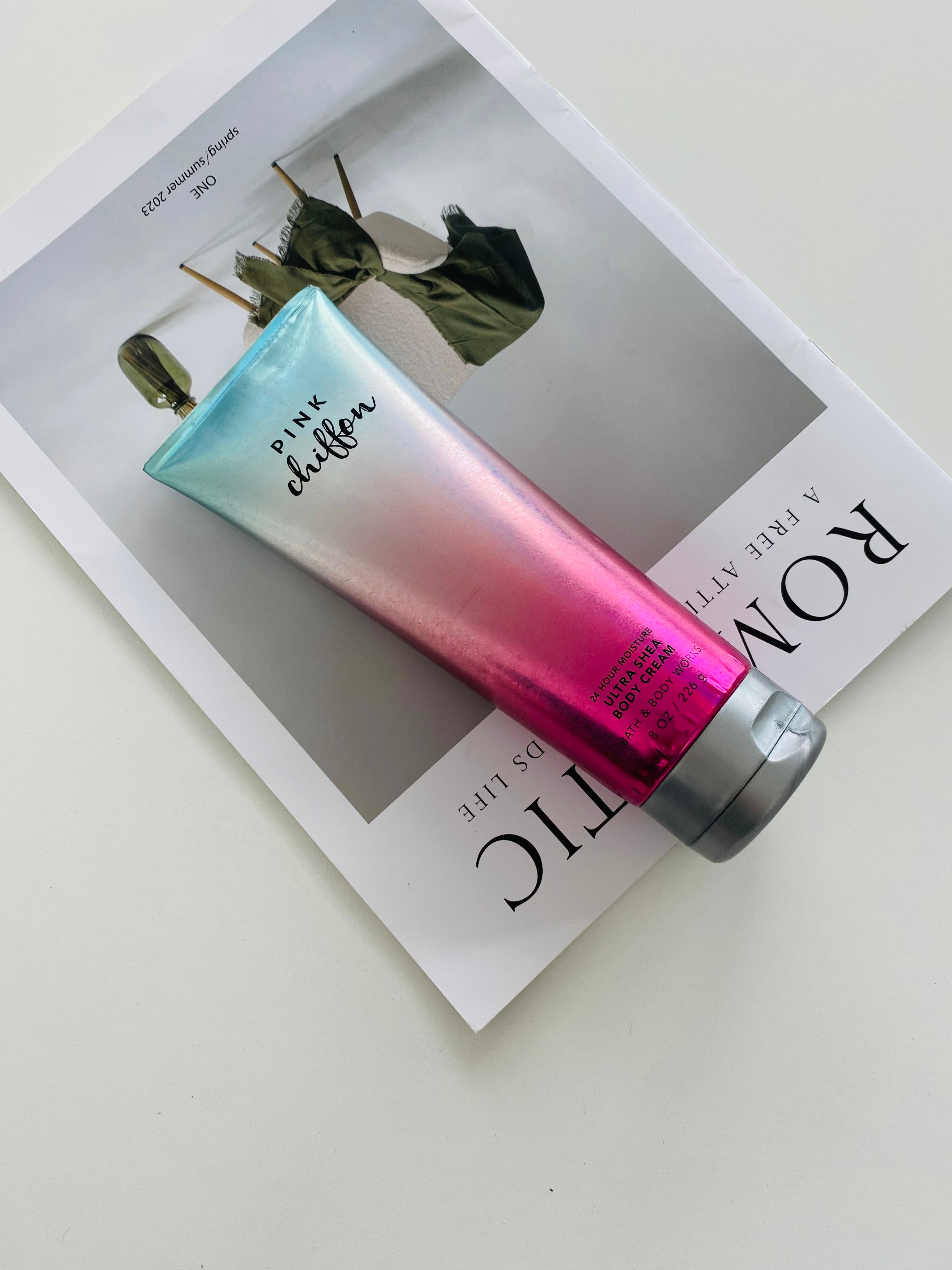 Body cream pink