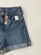 Short wide leg