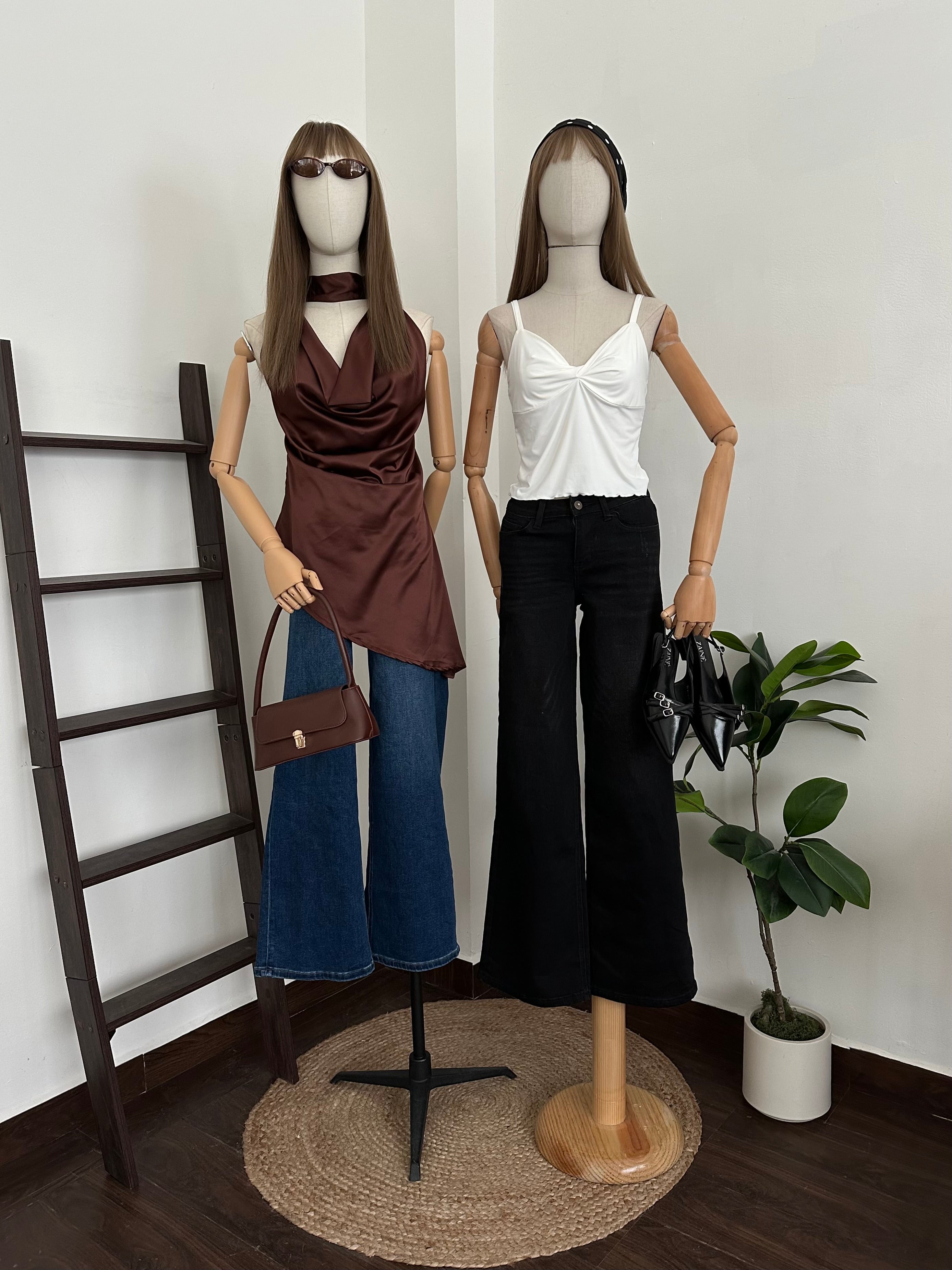 Black Jean wide leg