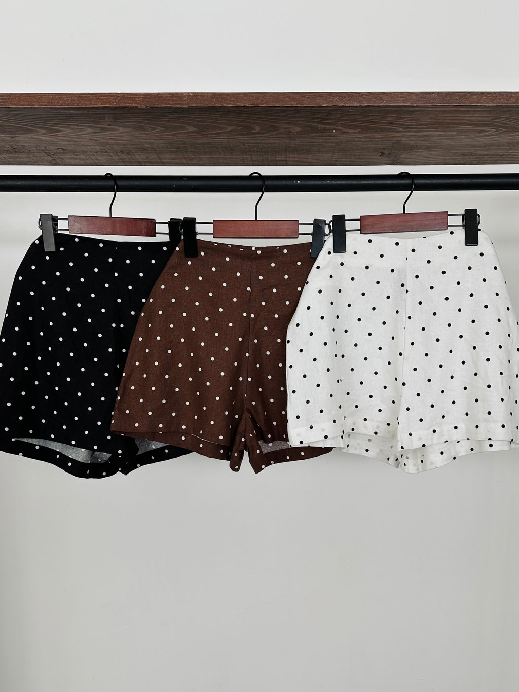 Shorts polka dots