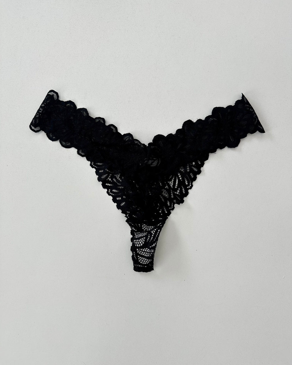Tanga de encaje