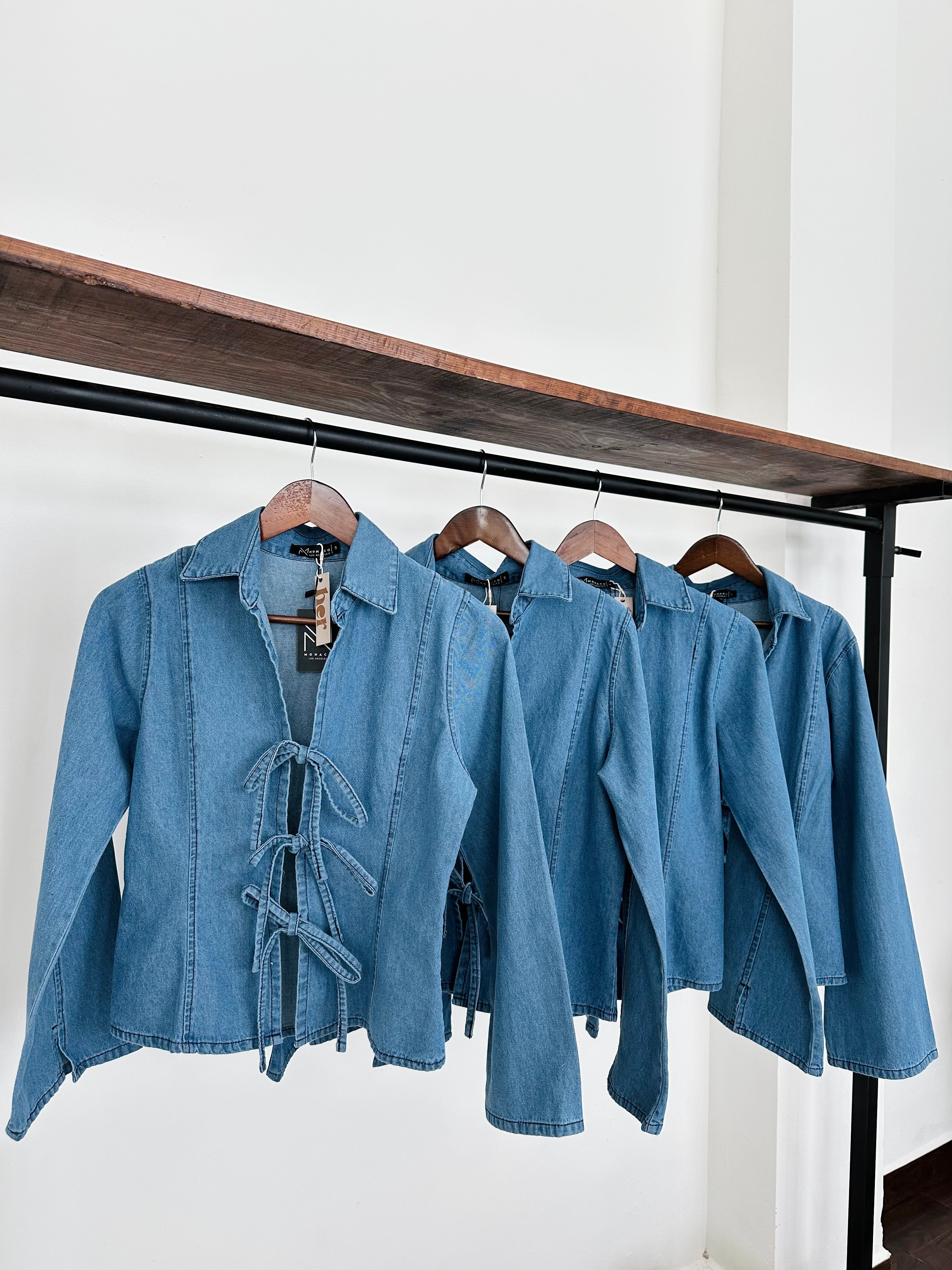 Camisa denim moños