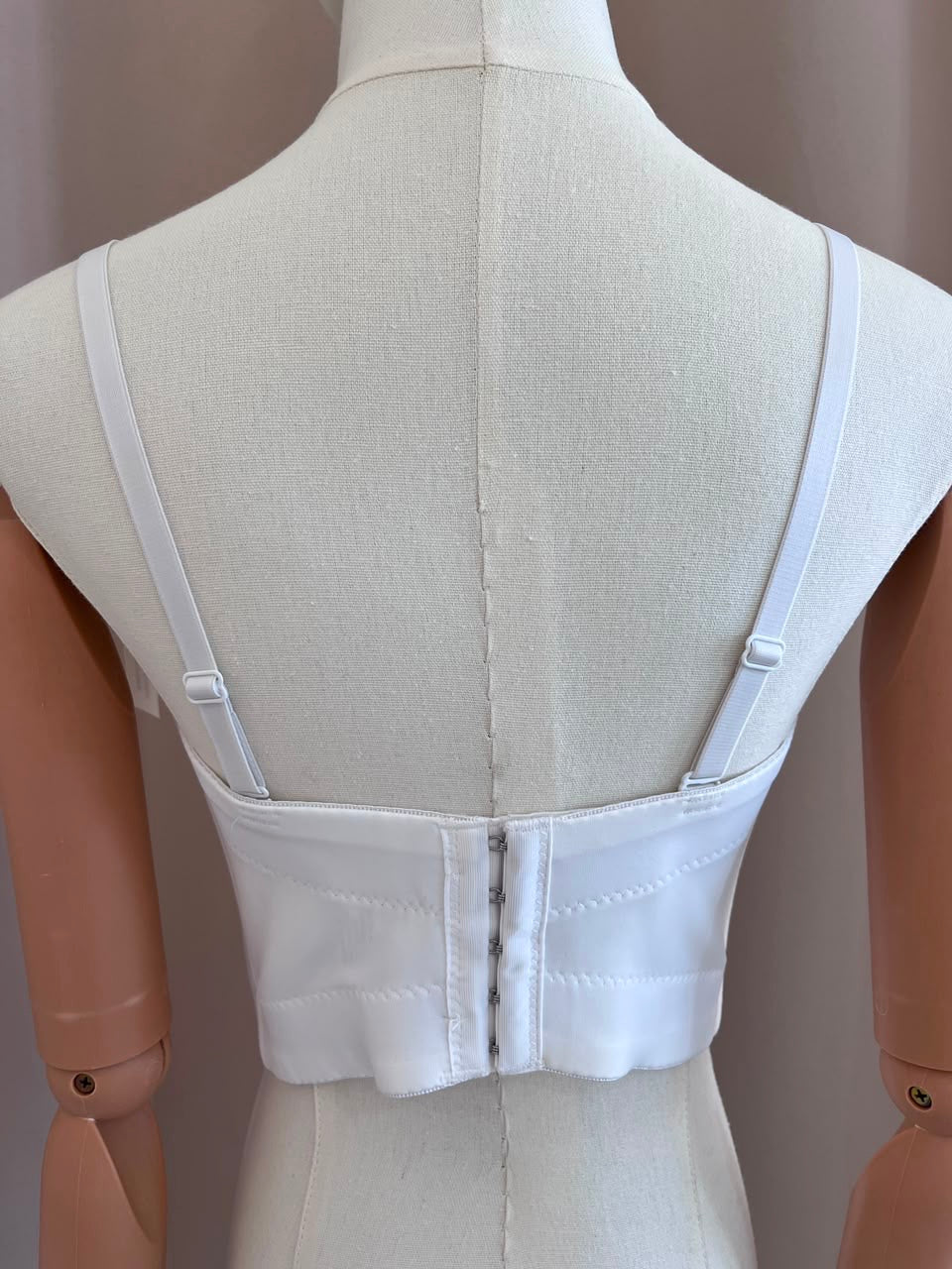 Corset floral c/perlas