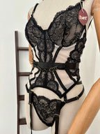 Set corset c/encaje