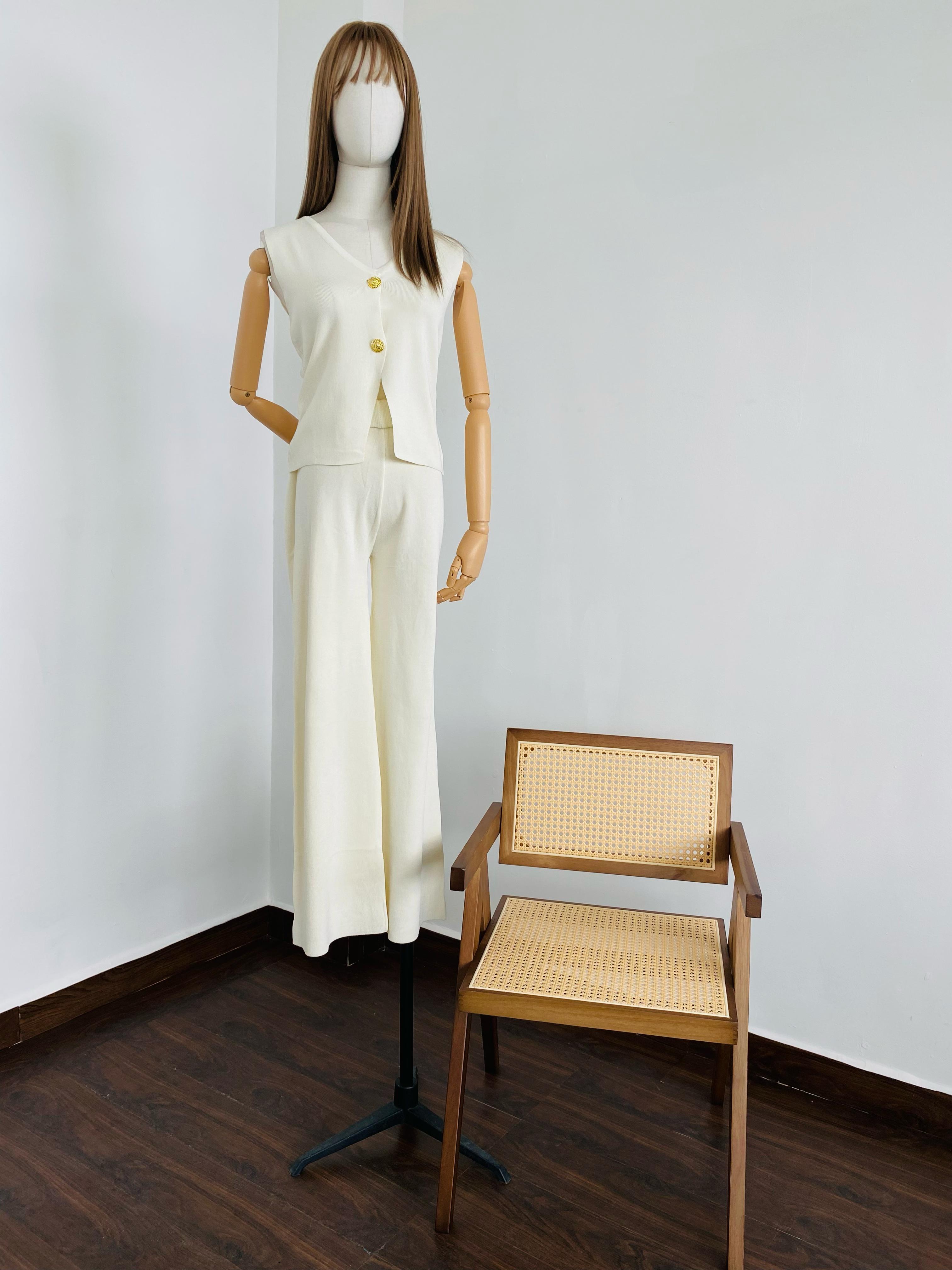 Set pantalón/blusa 2 botones