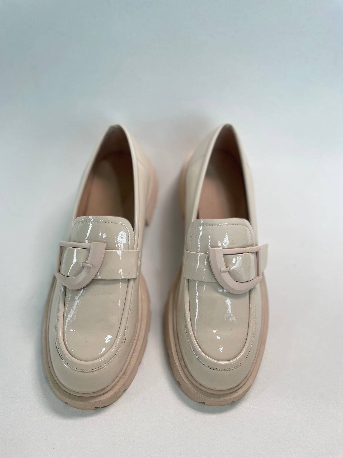 Loafers crema •Princess Polly•