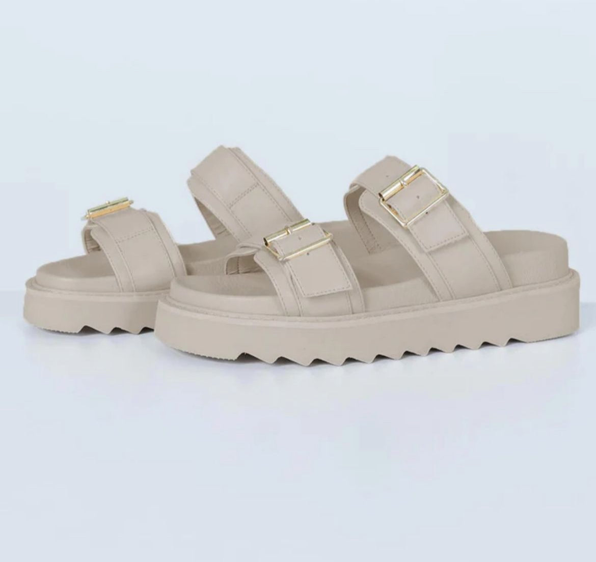 Sandalias beige •Princess Polly•