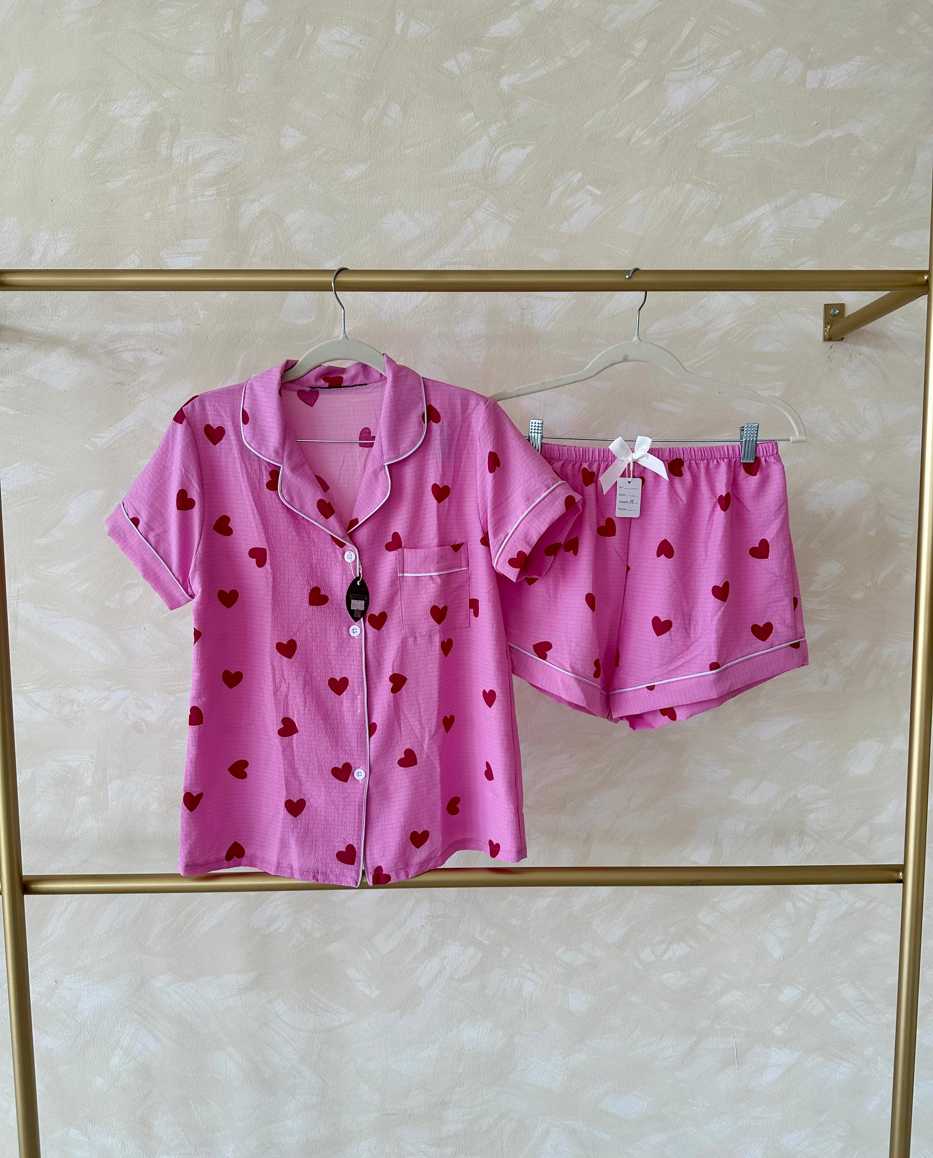 Pijama de corazones