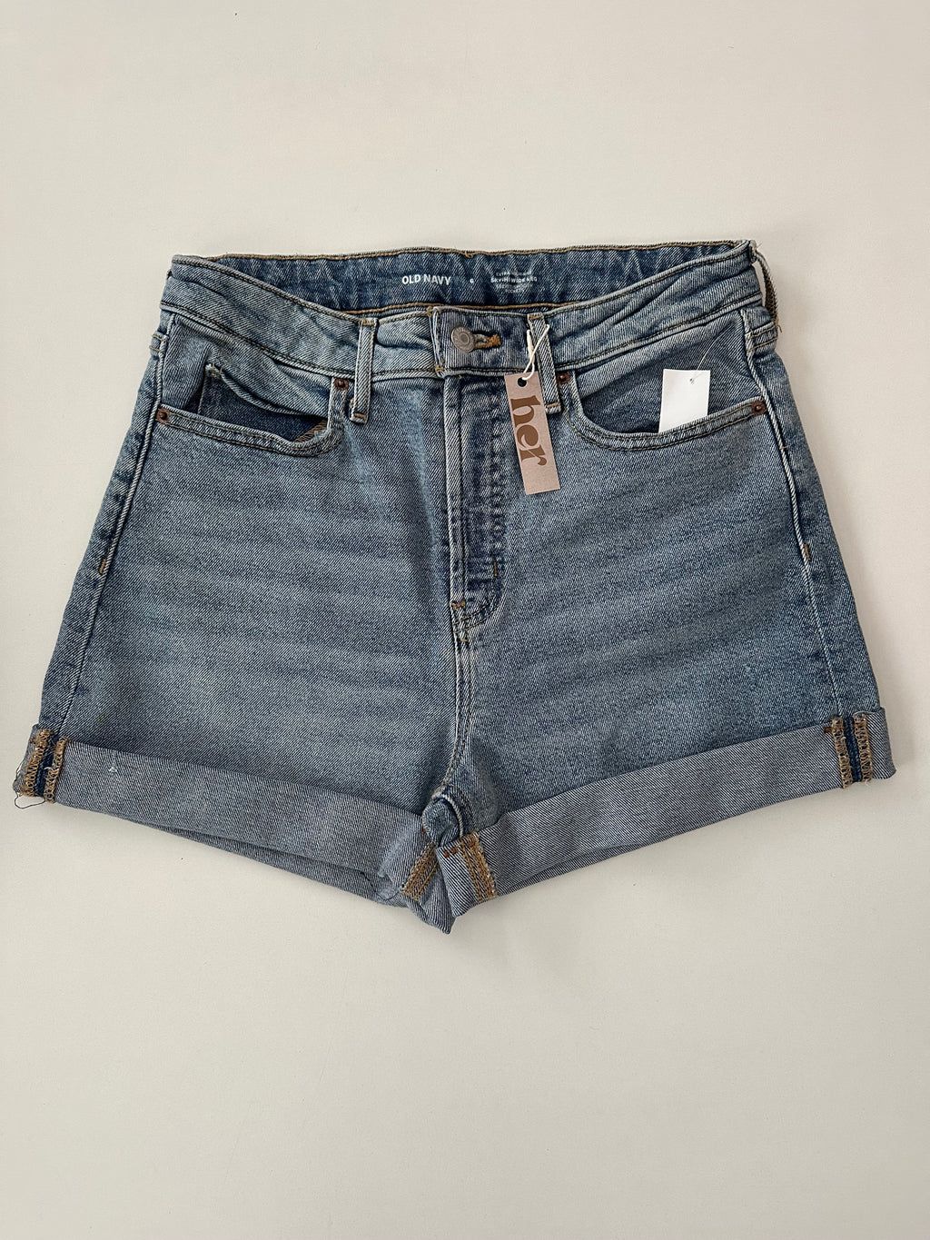 Short wide leg