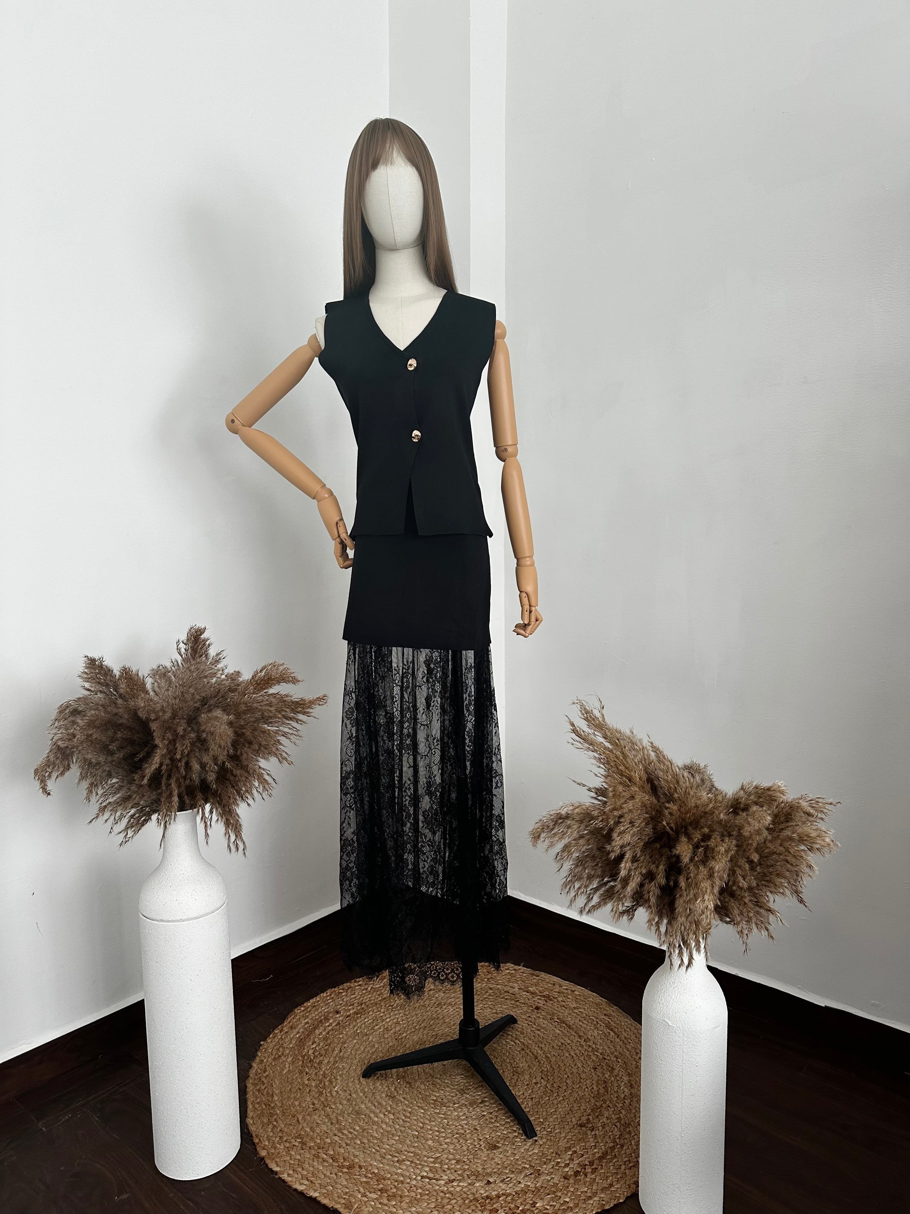 Conjunto falda con encaje