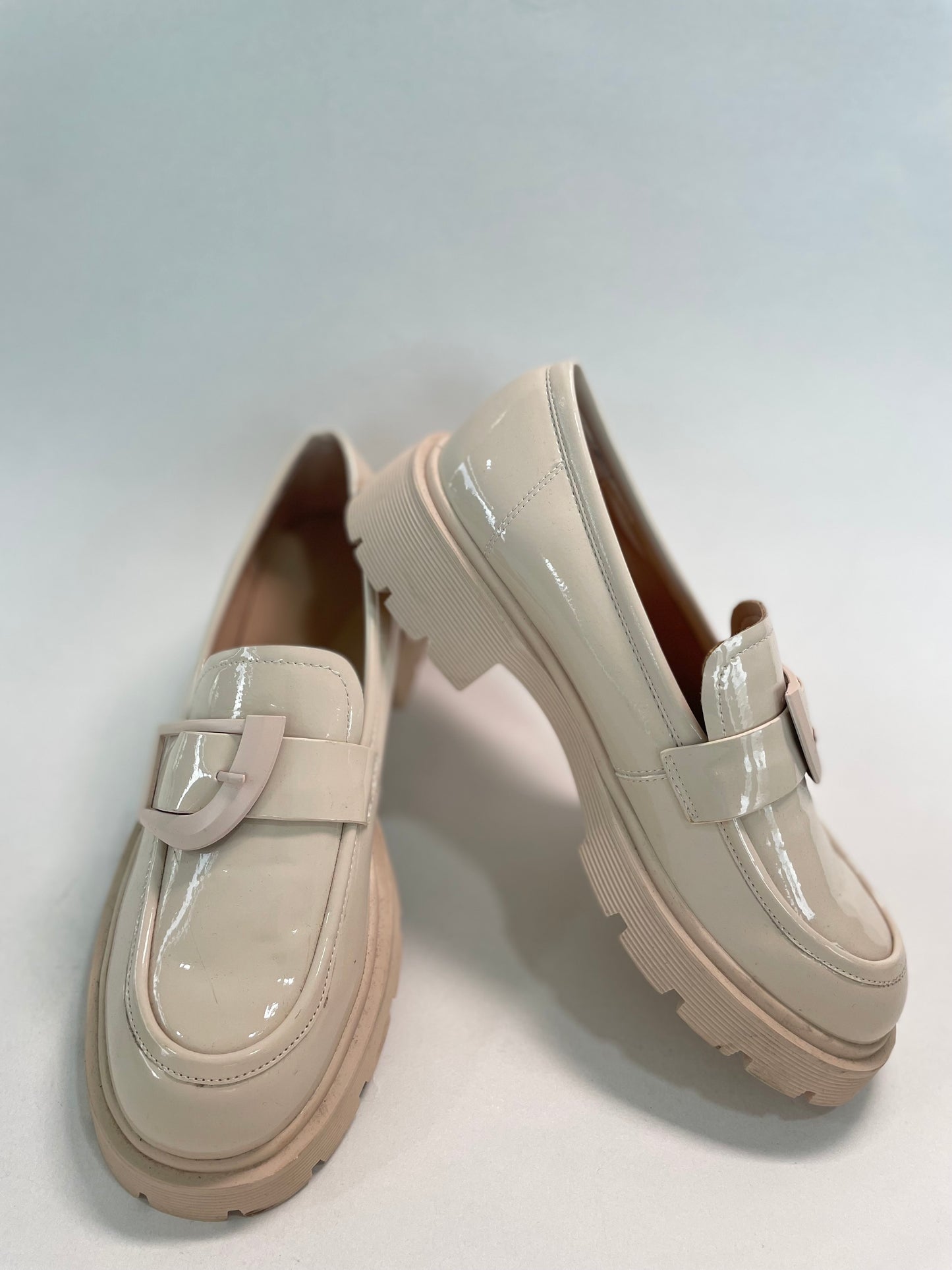 Loafers crema •Princess Polly•