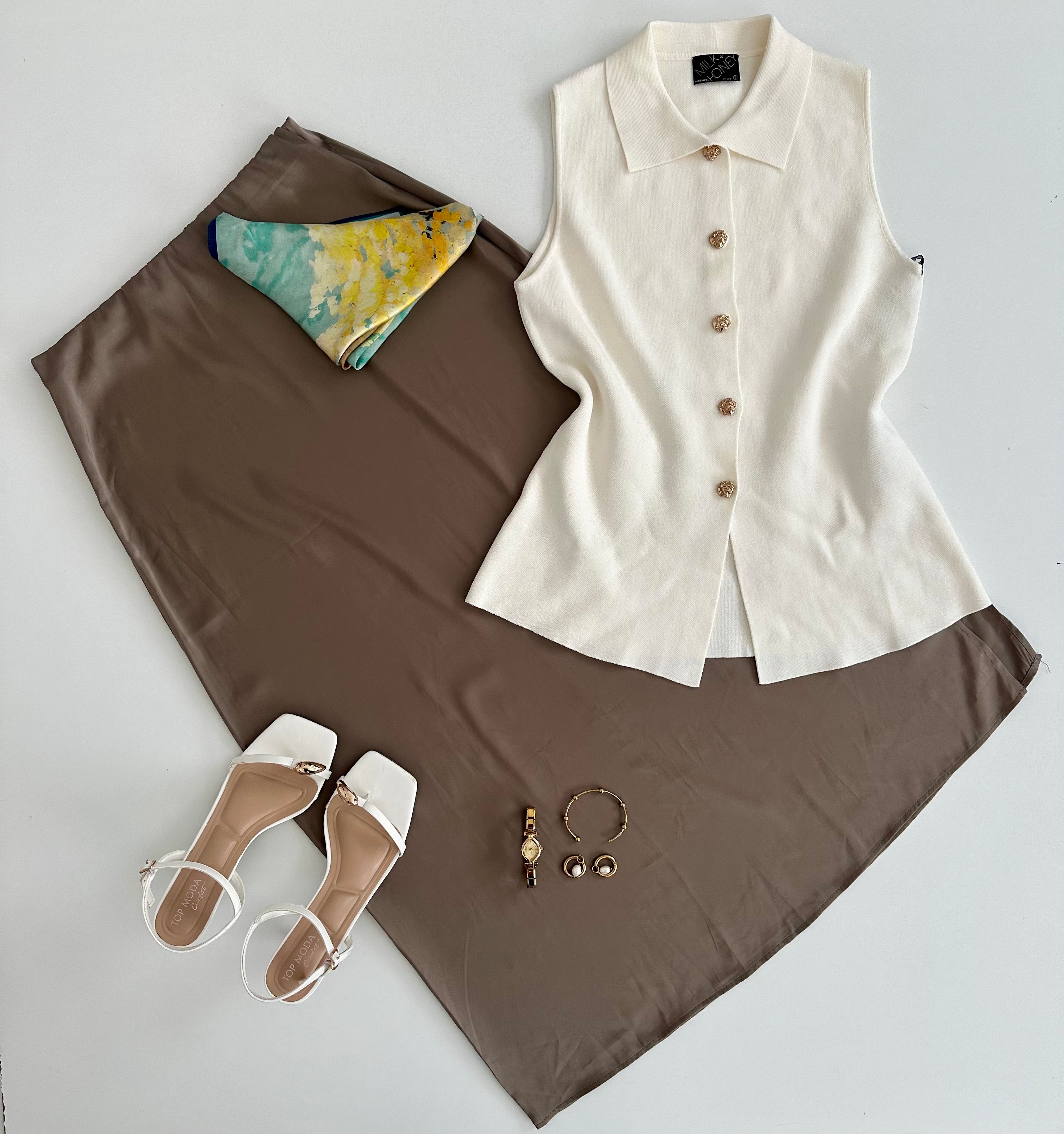 Blusa botón dorado milk&honey