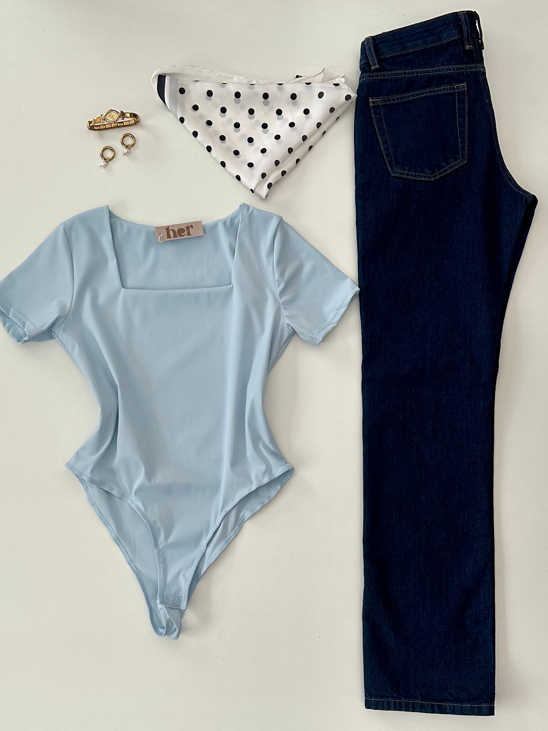 Body liso c/cuello cuadrado