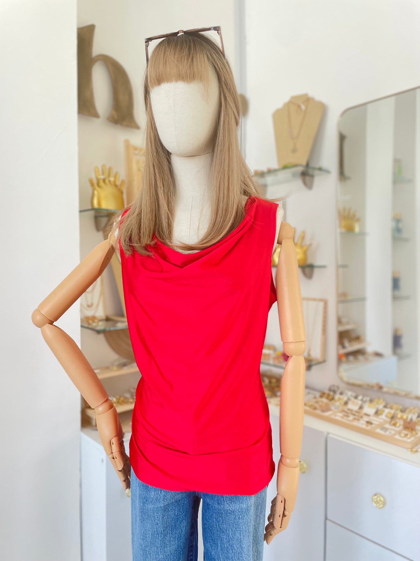 Blusa con cuello caído