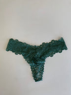 Tanga de encaje