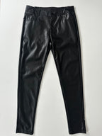 Pantalón vinipiel liso