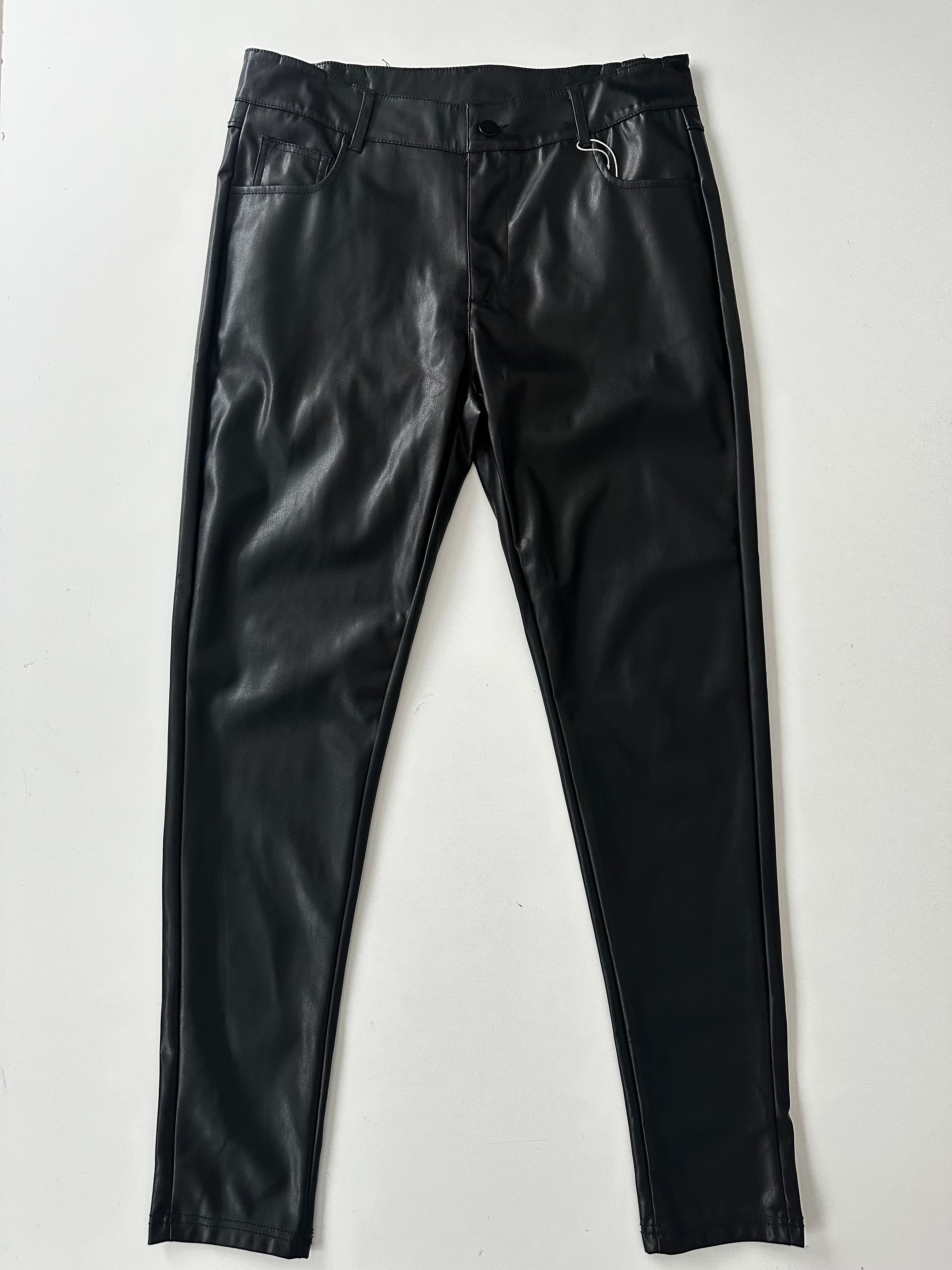Pantalón vinipiel liso