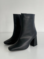 Botin corto “HERSHOP”