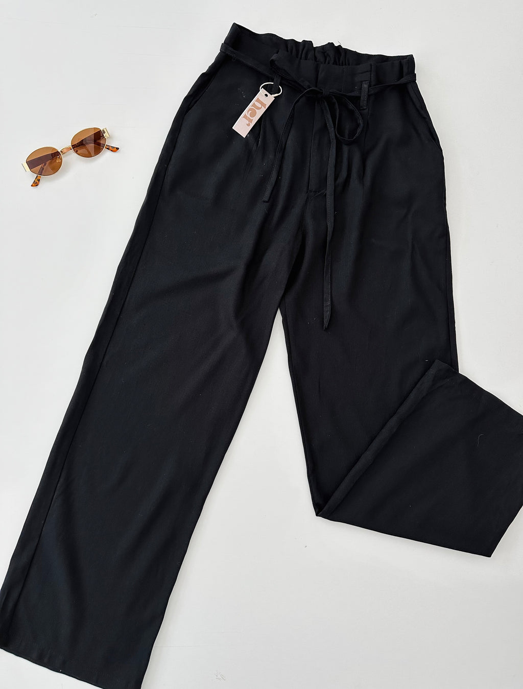 Pantalones lino con cinto