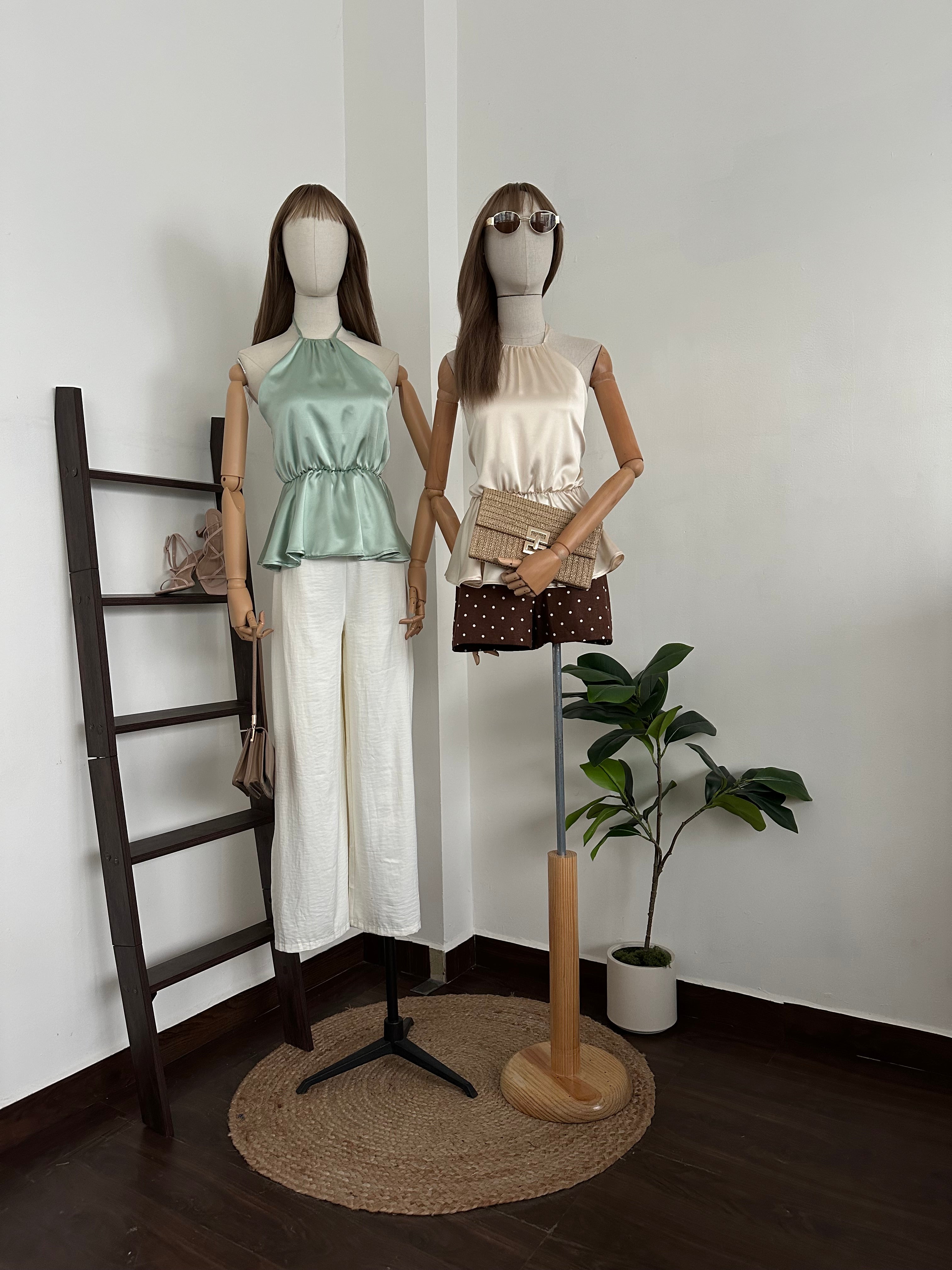 Blusas halter satinadas