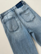 Jeans raw hem